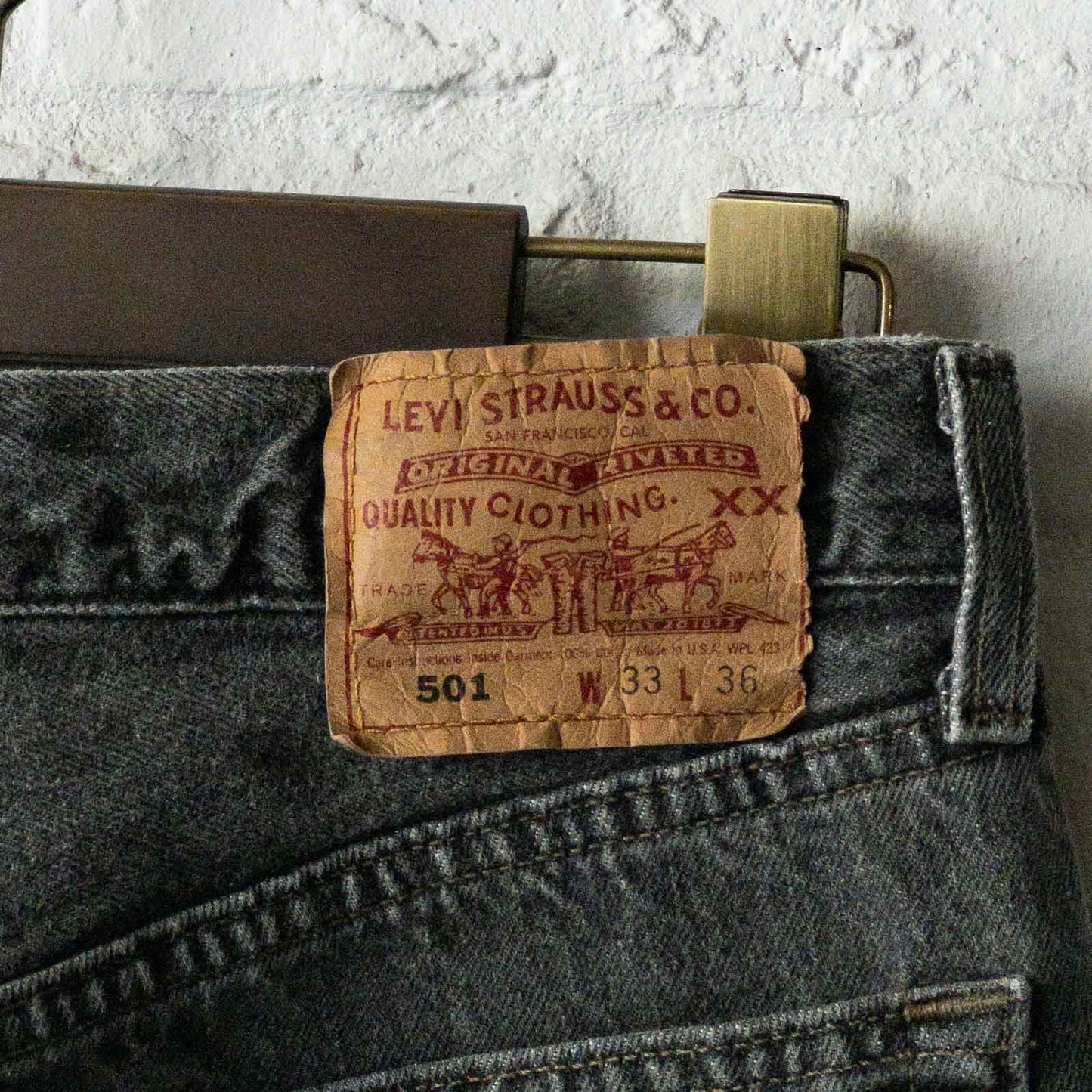 LEVI'S 501 BLACK 90's VINTAGE (W33L30)