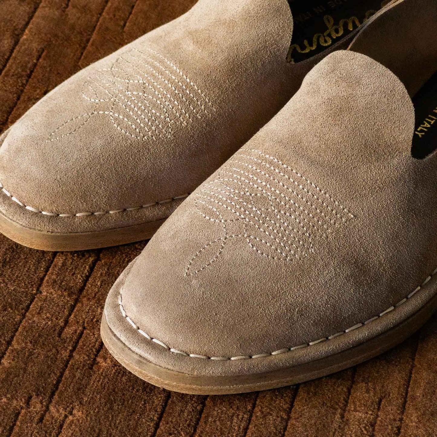 SOUGEN®×WANDERE LUCAS SUEDE LEATHER SLIP-ON SHOES