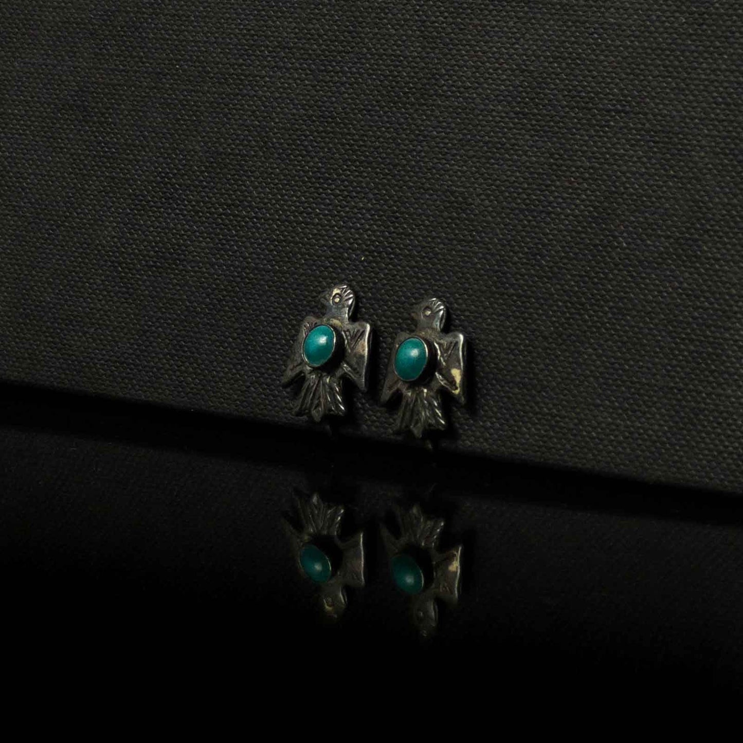 FRED HARVEY TQ THUNDERBIRD EARRING VINTAGE c.1940