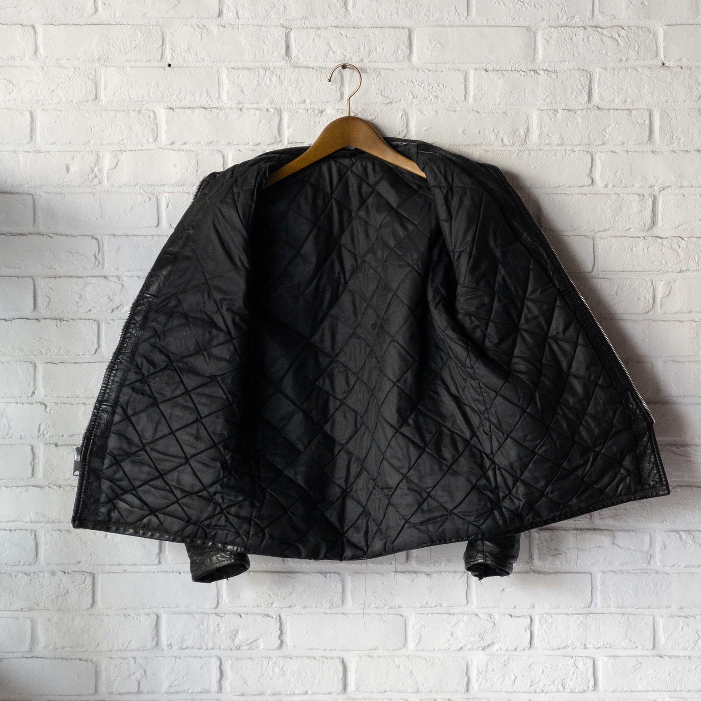 SCHOTT CAFE RACER LEATHER JACKET (42) 1970'S VINTAGE