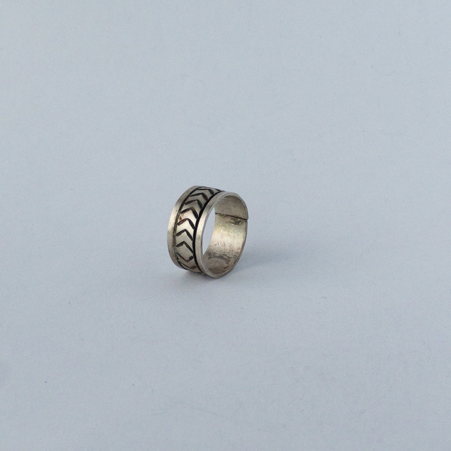 NAVAJO SILVER RING(#21.5) by RICK ENRIQUEZ var.4