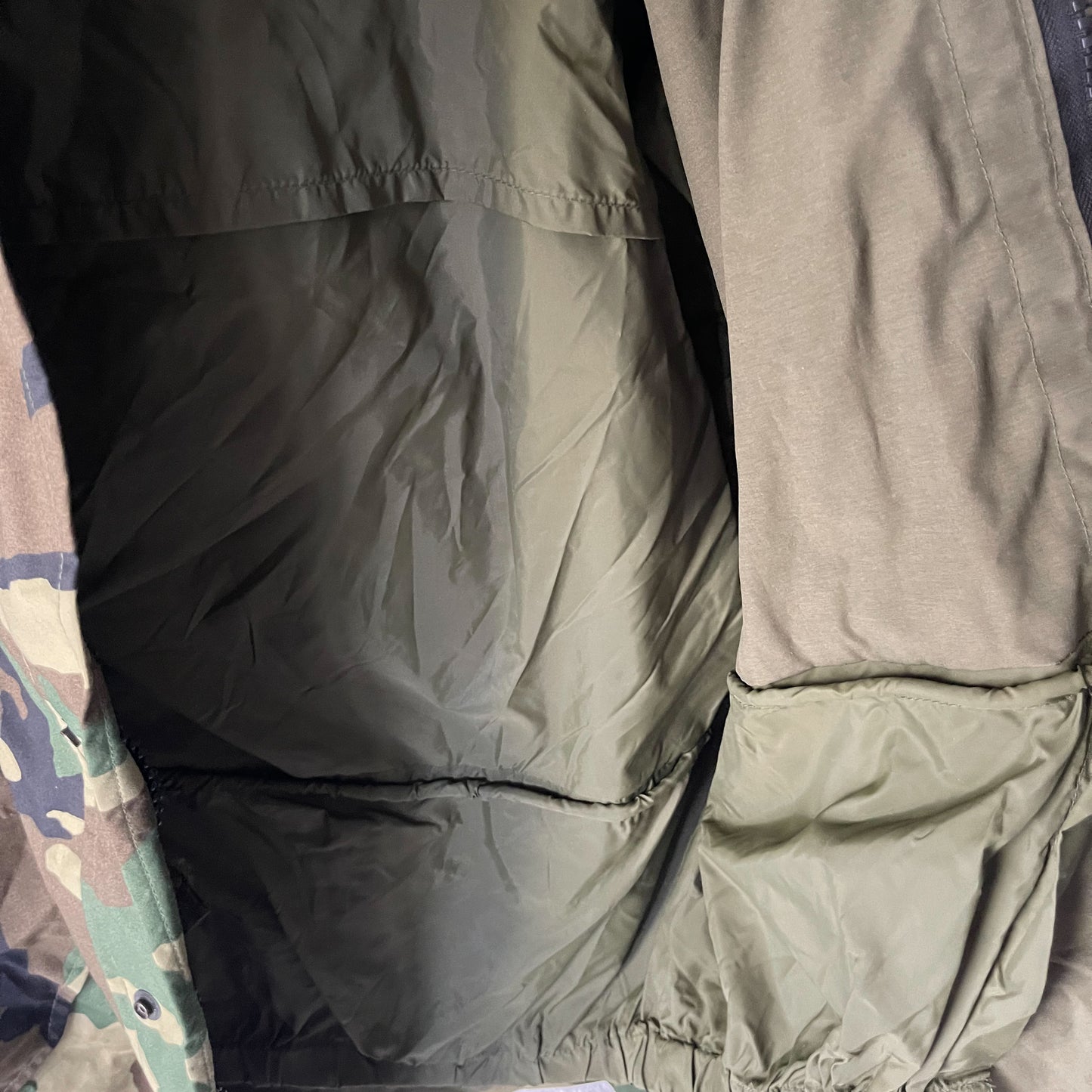 US ARMY ECWCS GORE-TEX WOODLAND CAMO PARKA 98'S VINTAGE SMALL-REGULAR