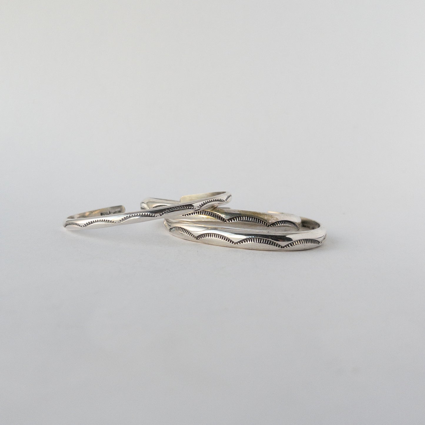 NAVAJO SILVER SUN RAYS BRACELET 8mm by ELAINE TAHE