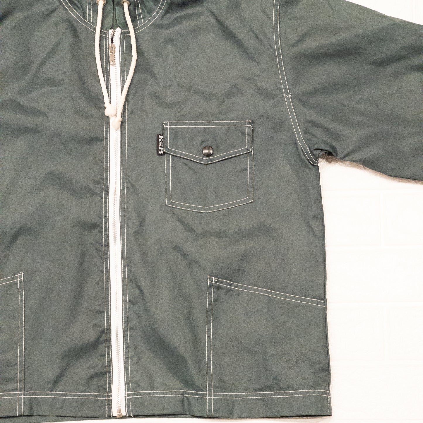 KAUAI BOYS SURF NYLON JACKET VINTAGE 1980S