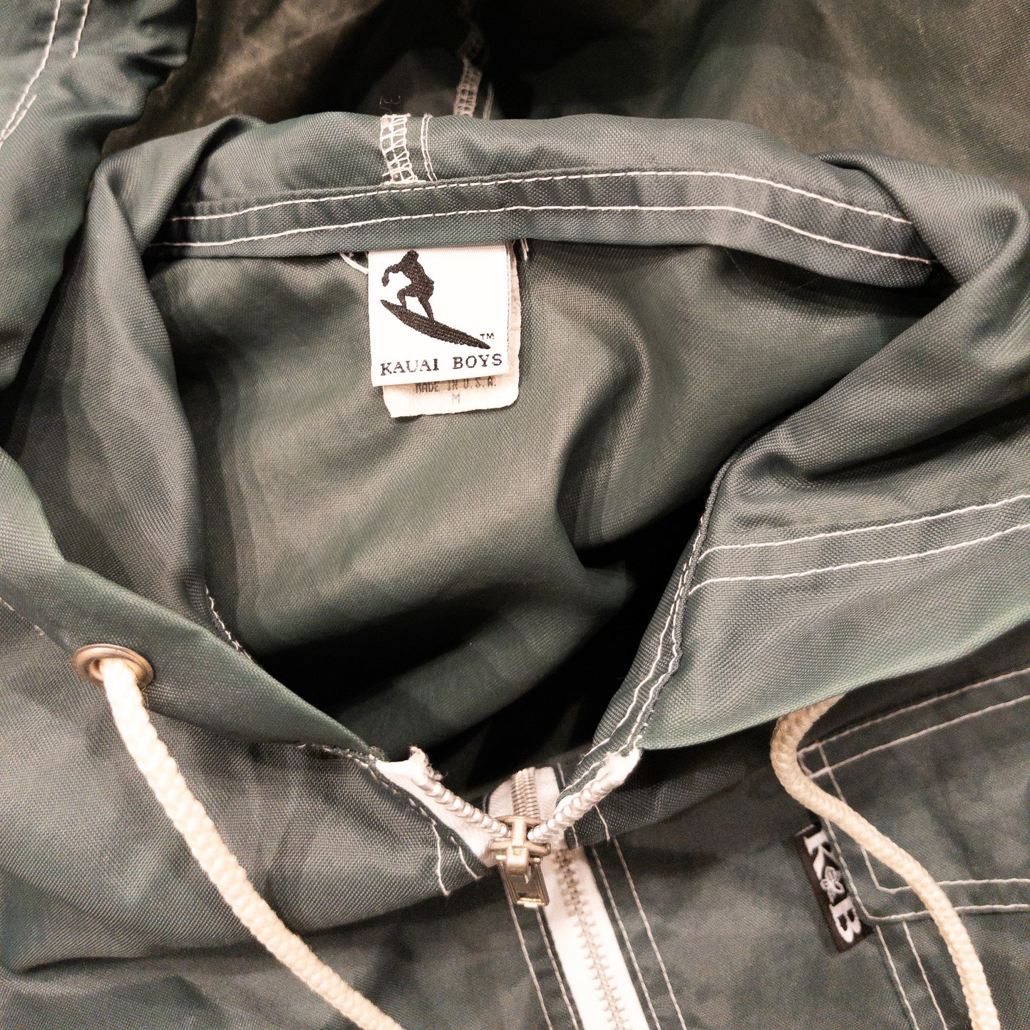 KAUAI BOYS SURF NYLON JACKET VINTAGE 1980S