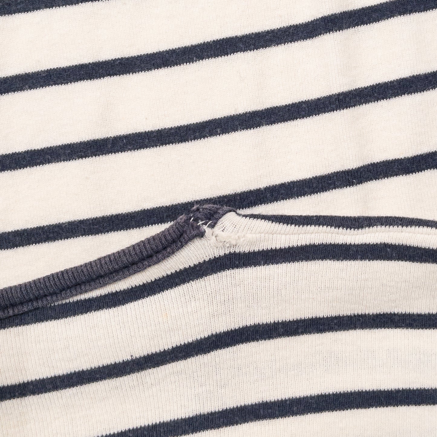 ROYAL NAVY STRIPE VINTAGE T-SHIRTS 1960'S