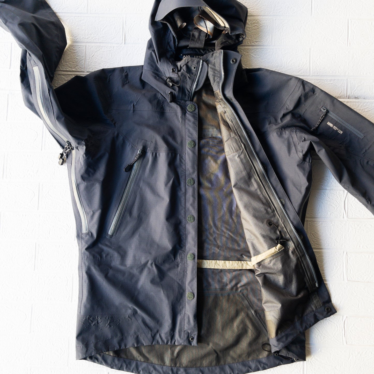 ARCTERYX GORE-TEX NYLON HOOD JACKET VINTAGE 1990S