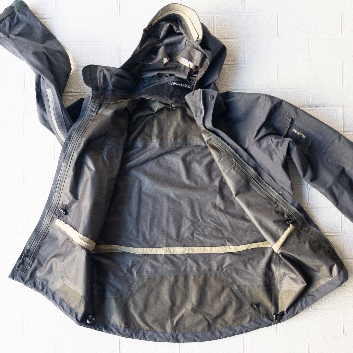 ARCTERYX GORE-TEX NYLON HOOD JACKET VINTAGE 1990S