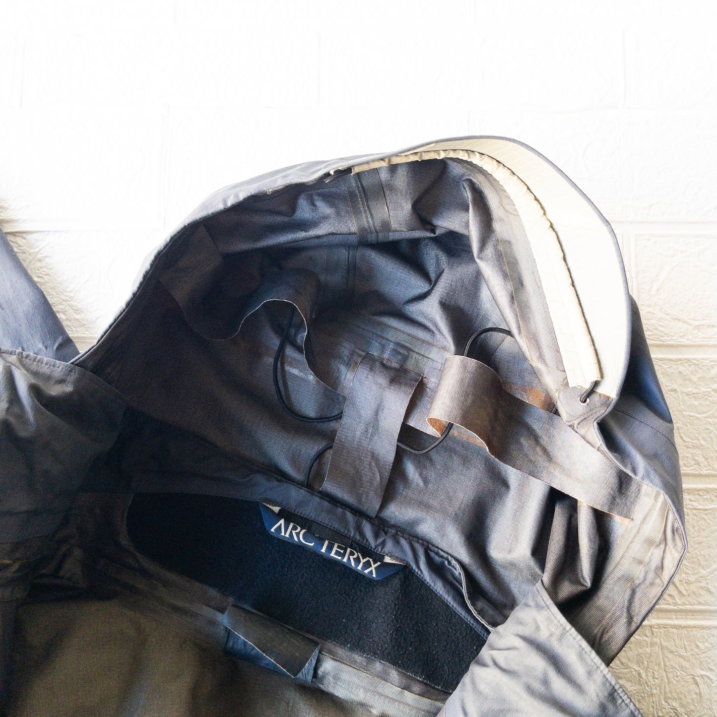 ARCTERYX GORE-TEX NYLON HOOD JACKET VINTAGE 1990S