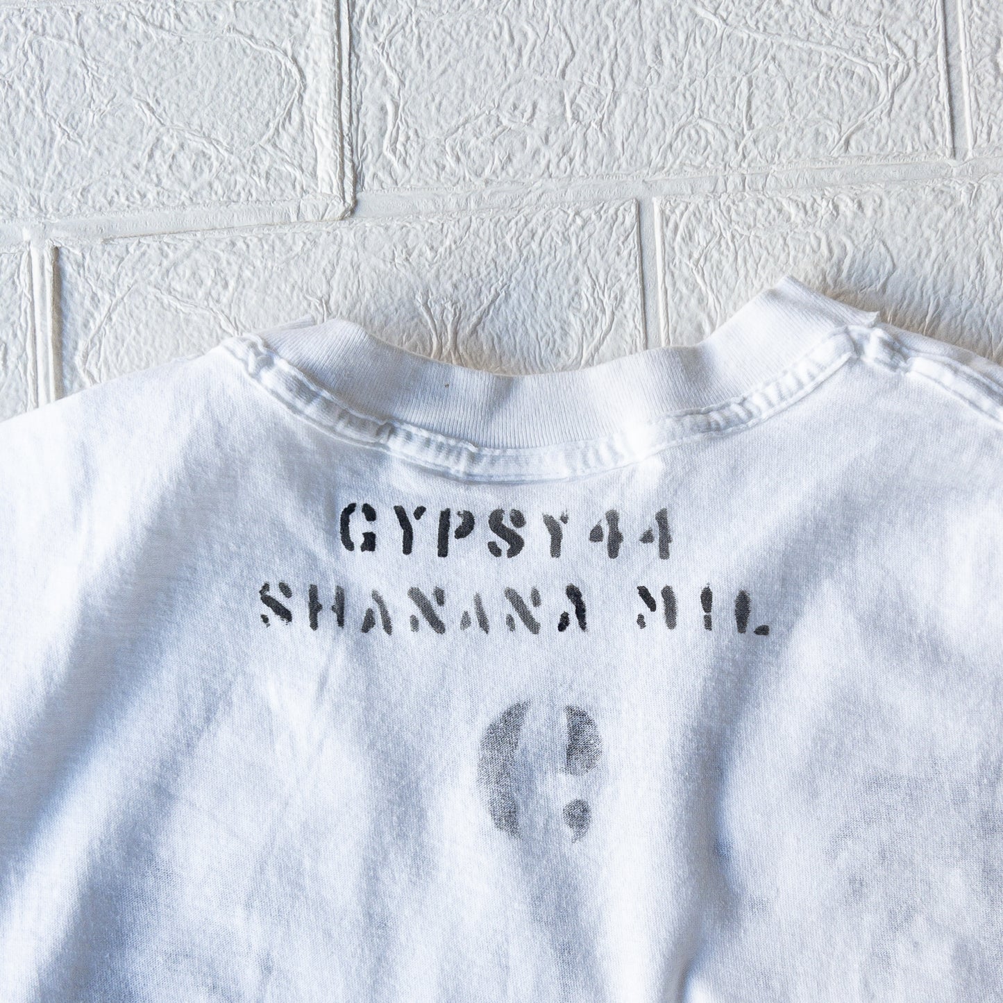 SHANANA MIL GYPSY HAND PAINT USN STENCIL TEE  var.2