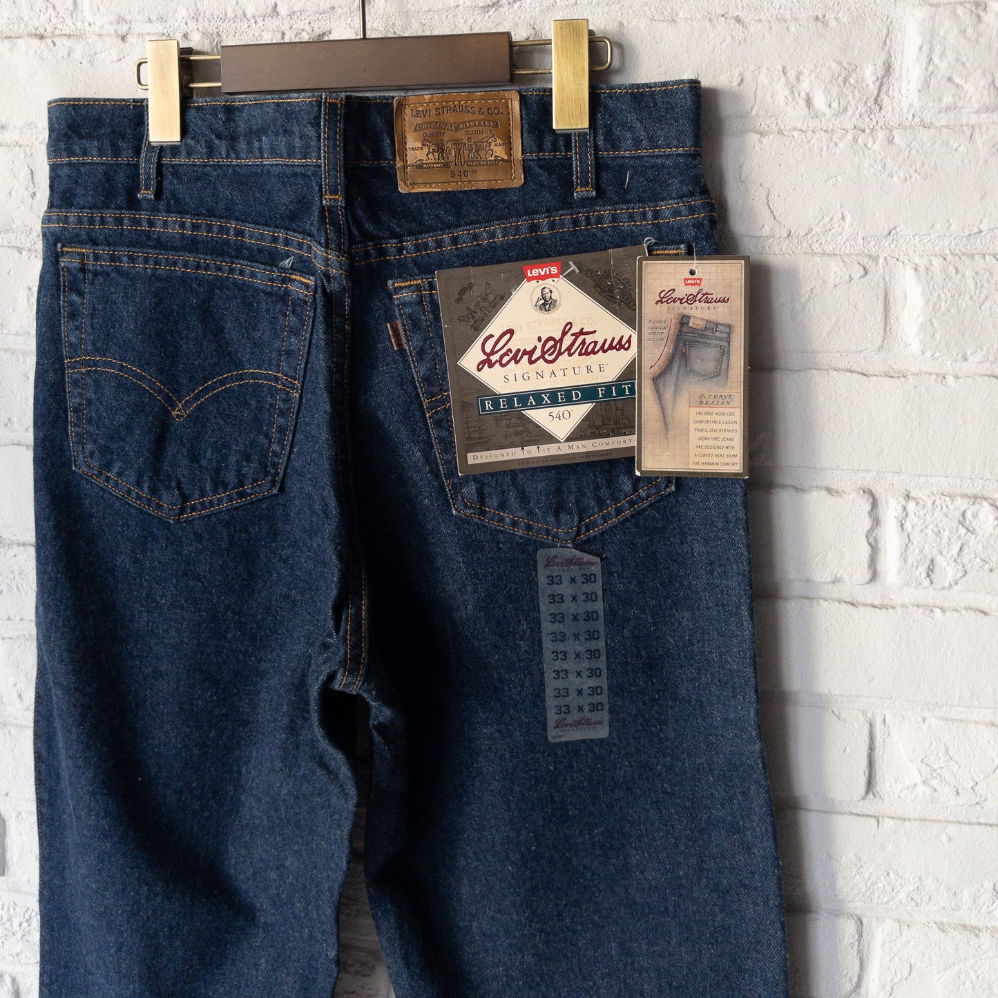 LEVI'S 540 RELAXED FIT DENIM 90's VINTAGE (W33L30)