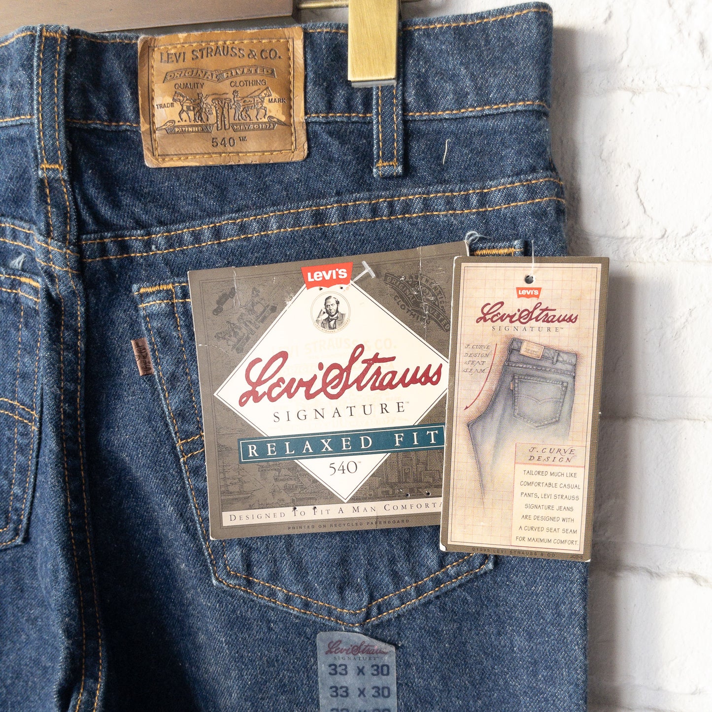 LEVI'S 540 RELAXED FIT DENIM 90's VINTAGE (W33L30)