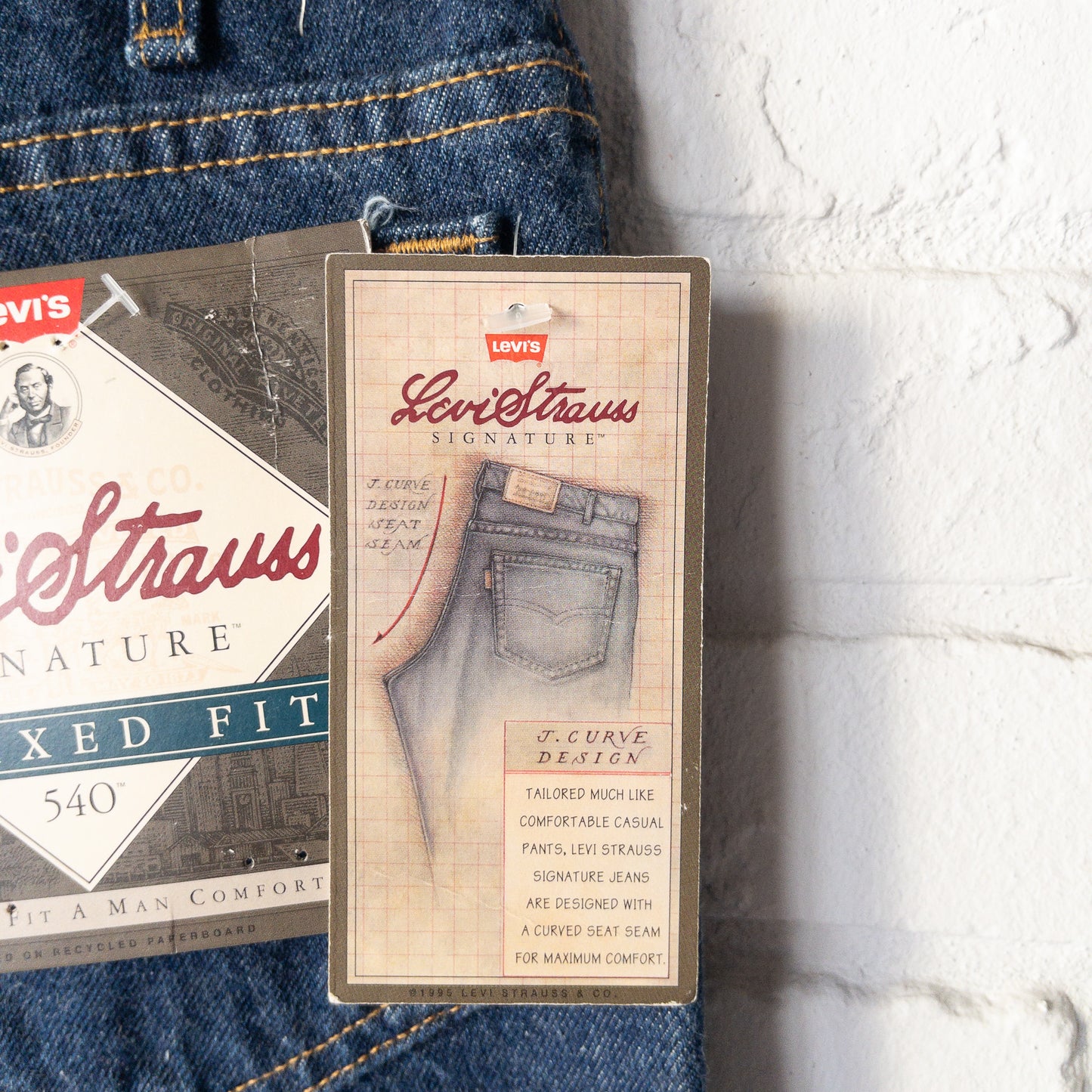 LEVI'S 540 RELAXED FIT DENIM 90's VINTAGE (W33L30)