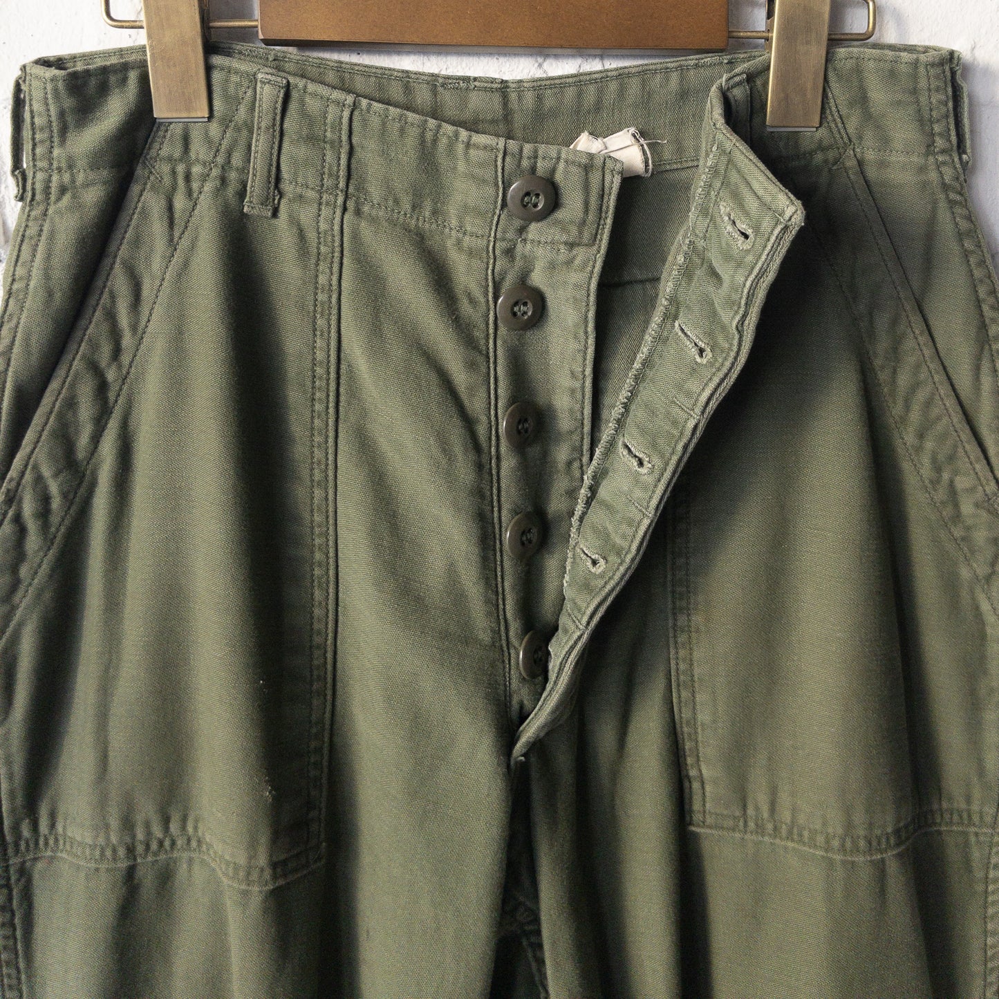 U.S. ARMY COTTON SATEEN BAKER PANTS 1970'S VINTAGE(OG107)