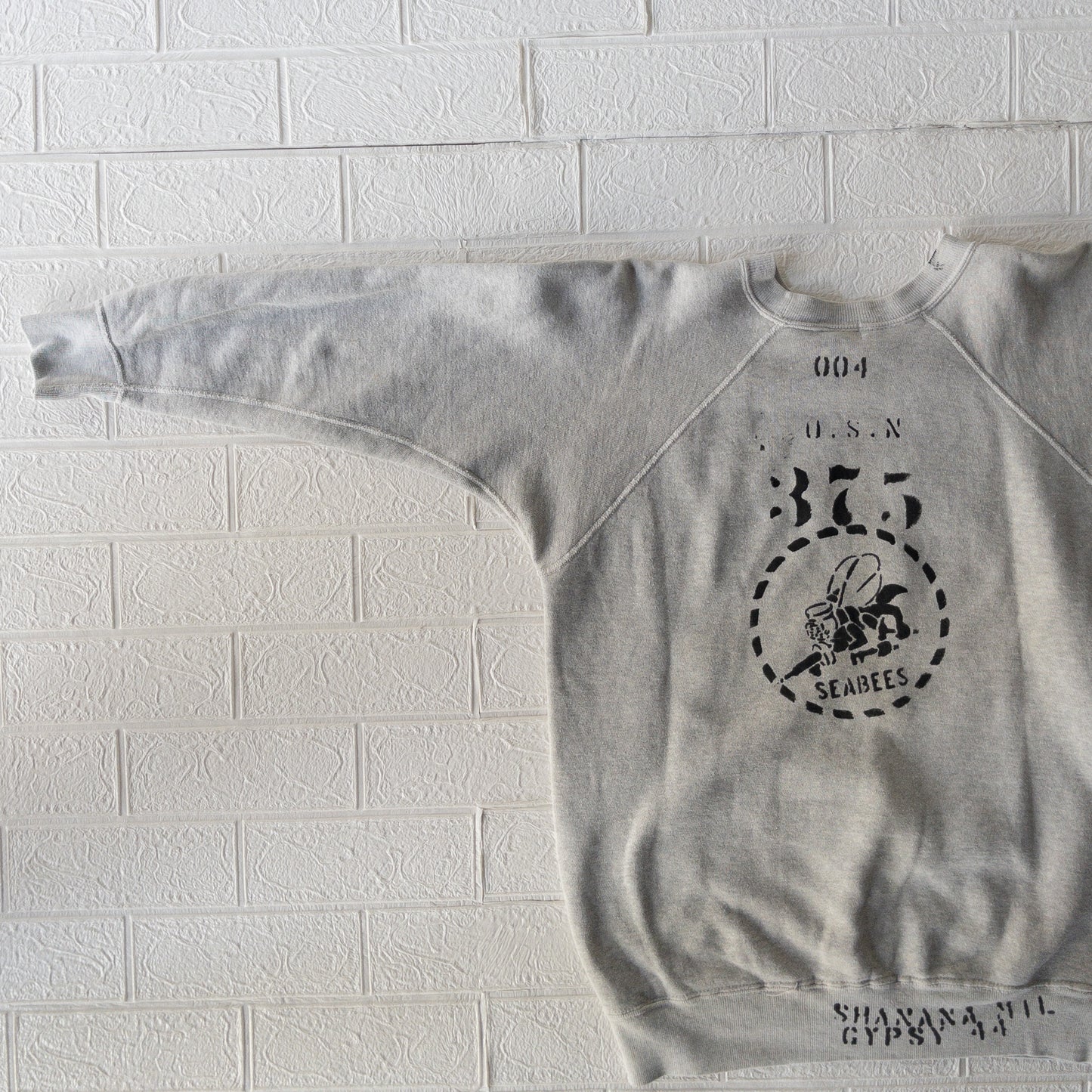 SHANANAMIL GYPSY USN PINUP HAND DRAWN VINTAGE SWEAT SHIRTS LIMITED EDITION 004
