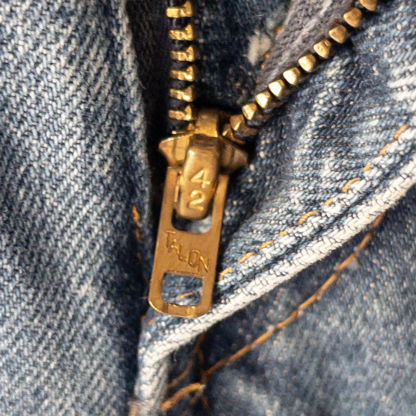 LEVI'S 517 DENIM BOOTS CUT VINATGE (W33L32)