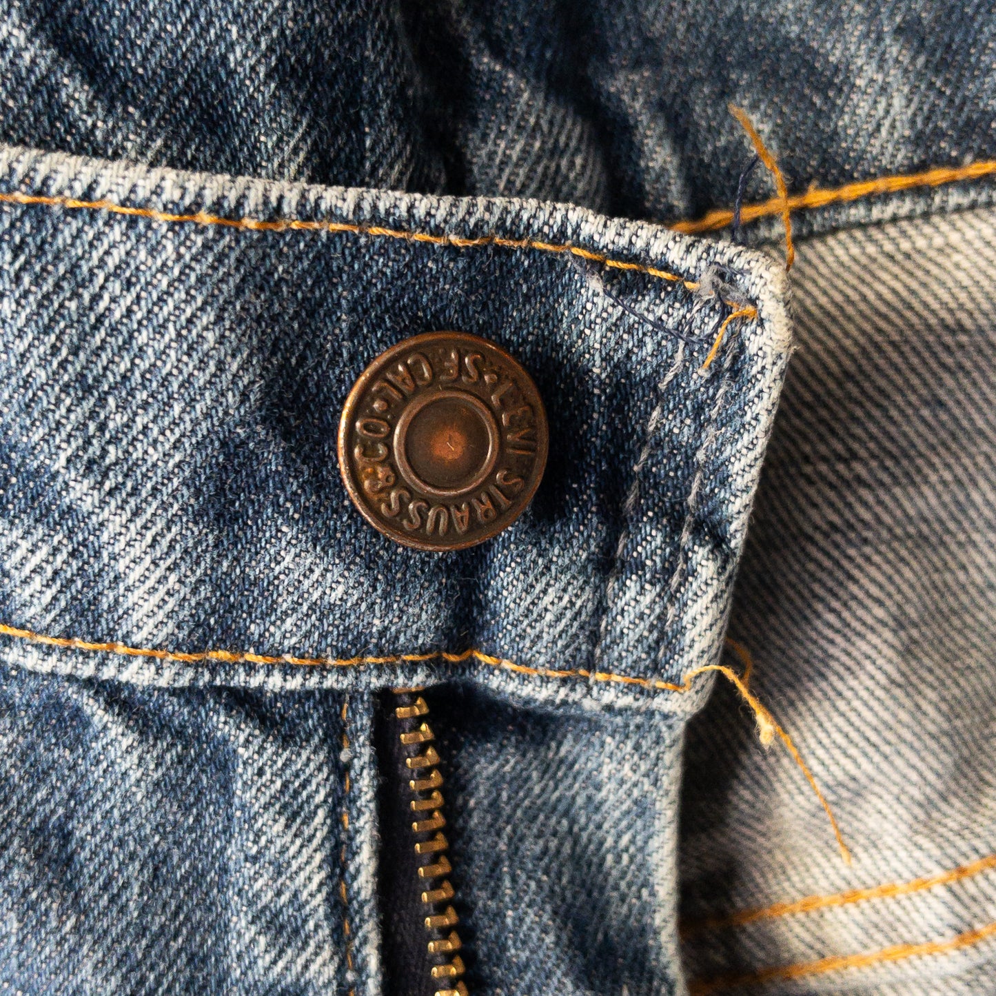 LEVI'S 517 DENIM BOOTS CUT VINATGE (W33L32)