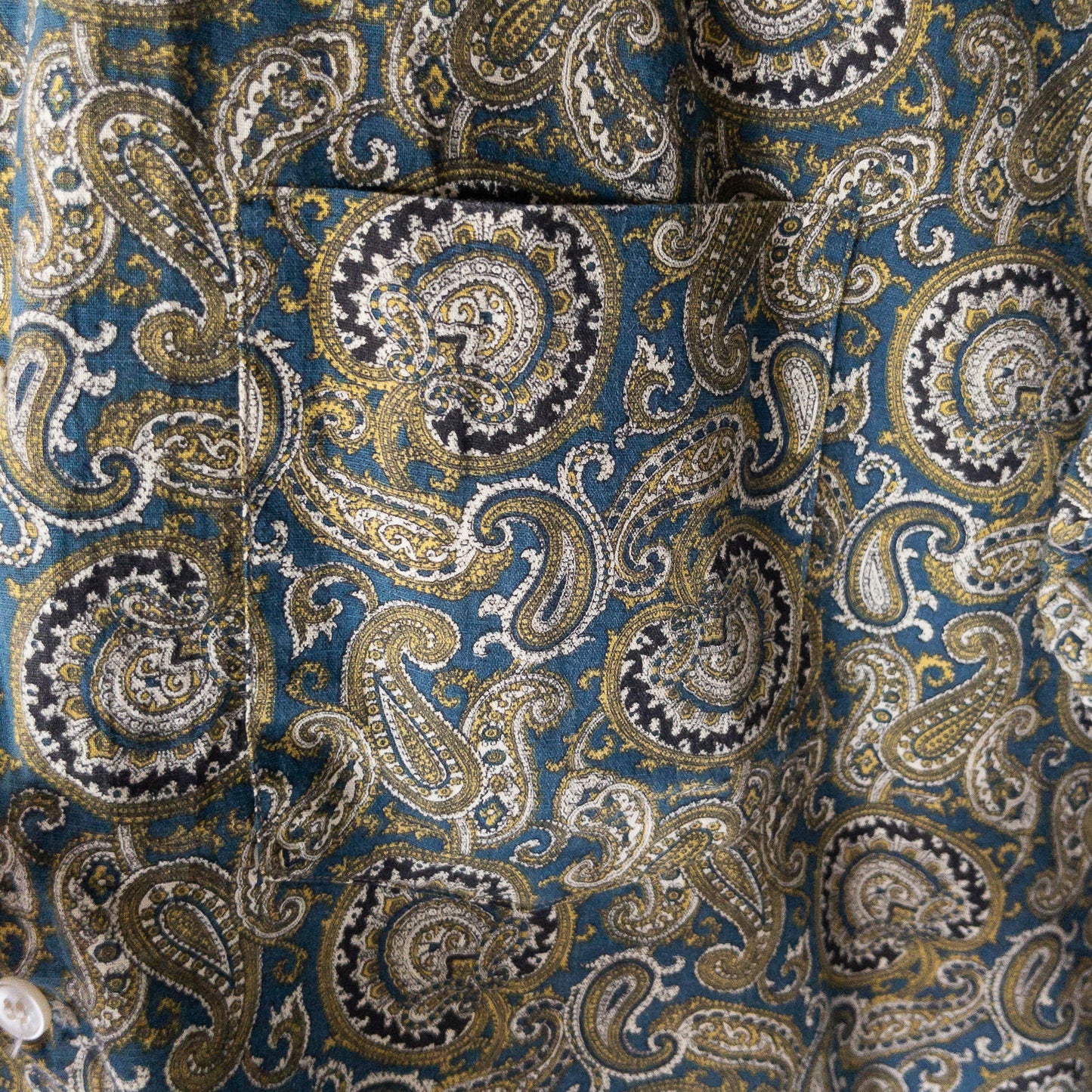 BALSAM PAISLEY PRINT B.D. BOX SHIRTS 50'-60'S DEAD STOCK
