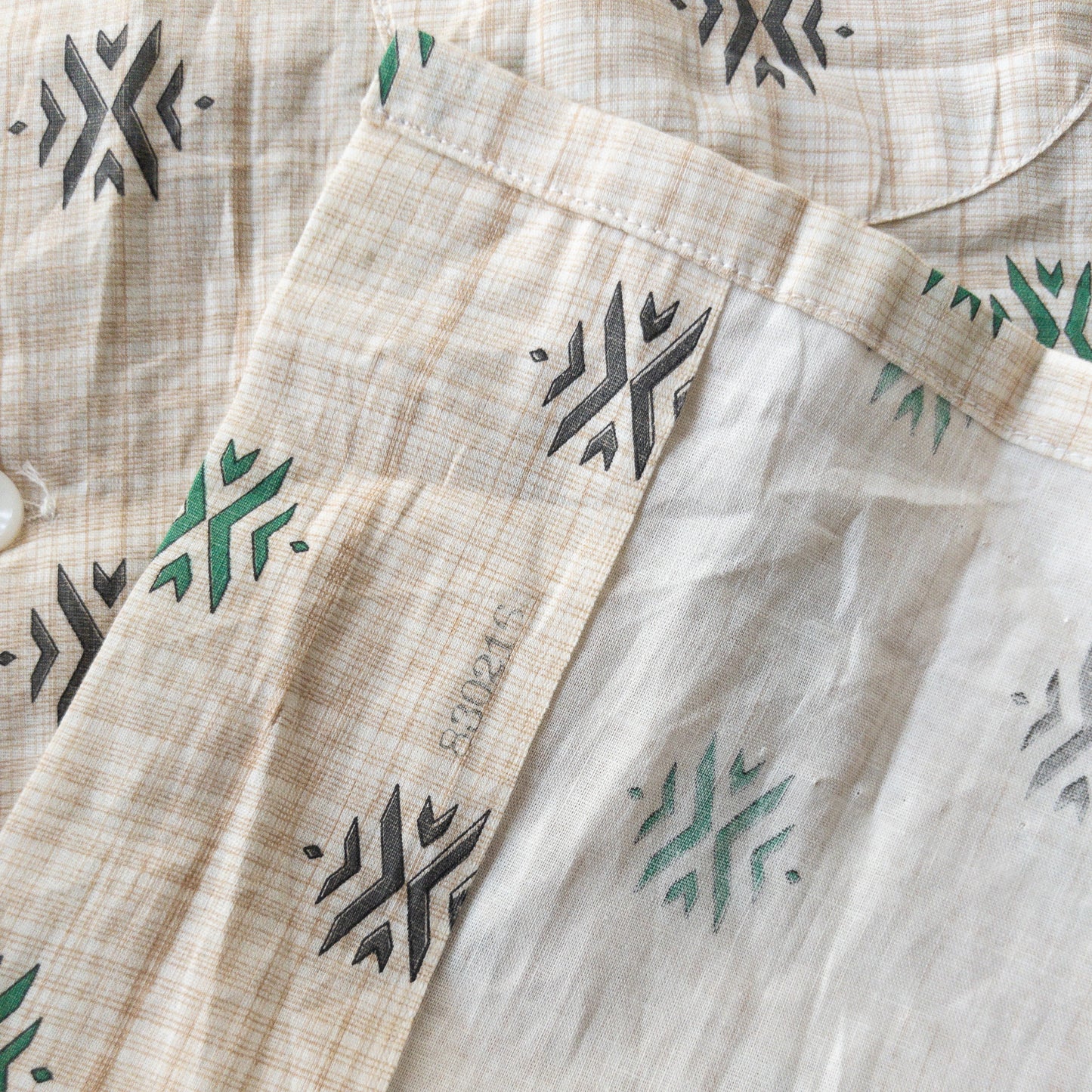SPORTS WEAR FINE PATTERN PRINT BOX STYLE SHORT SHIRTS 50'S DEAD STOCK