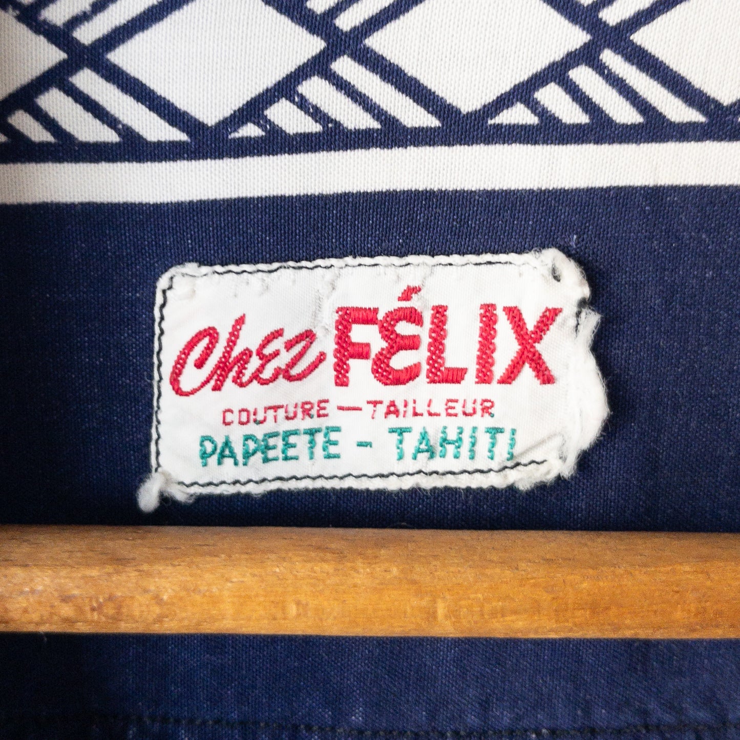 FELIX TAHITI POLINESIAN SAMOADYED INK PRINT SHIRTS VINTAGE 50'S
