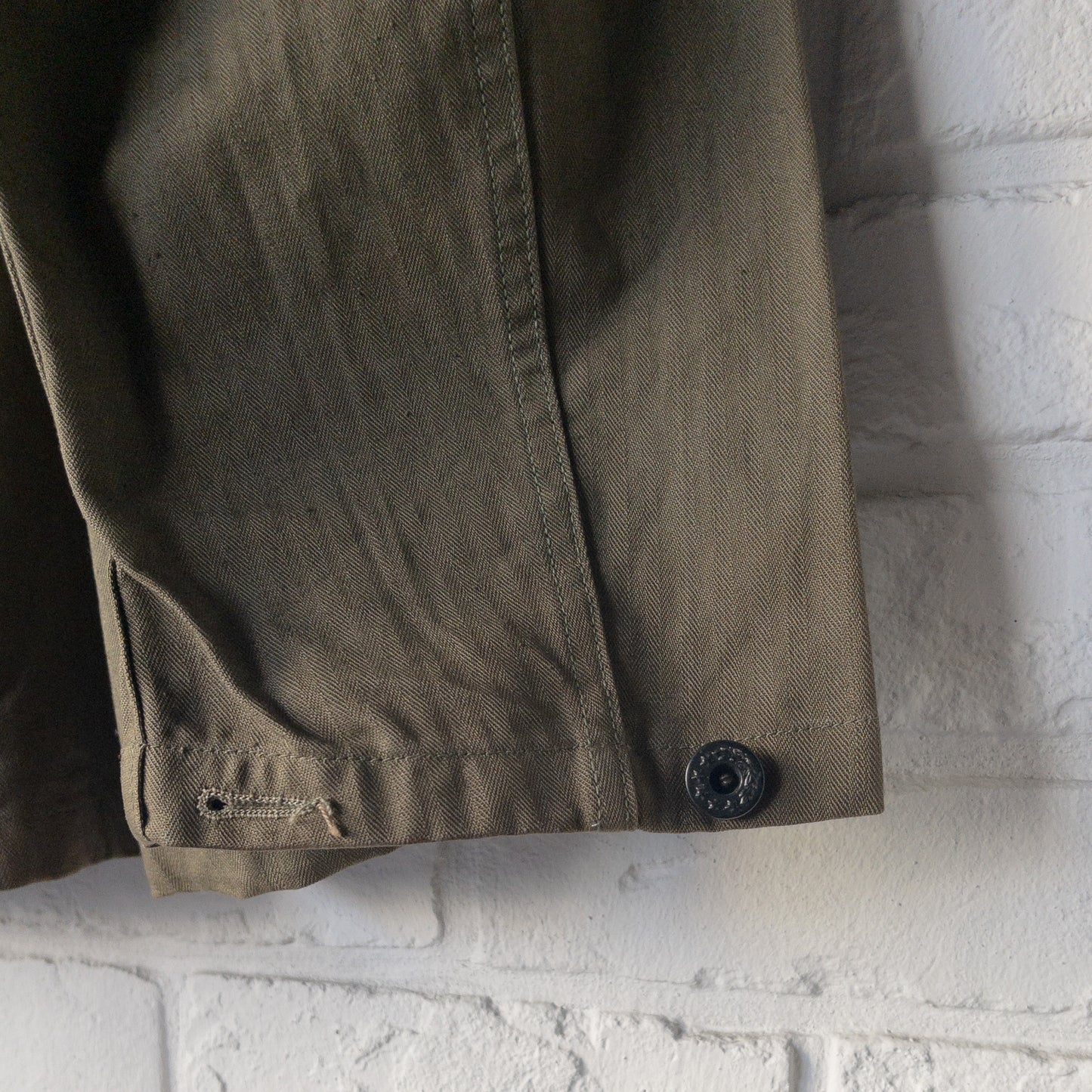 WW2 U.S.NAVY HBT UTILITY JACKET HAND DRAWING HULA GIRL DEADSTOCK