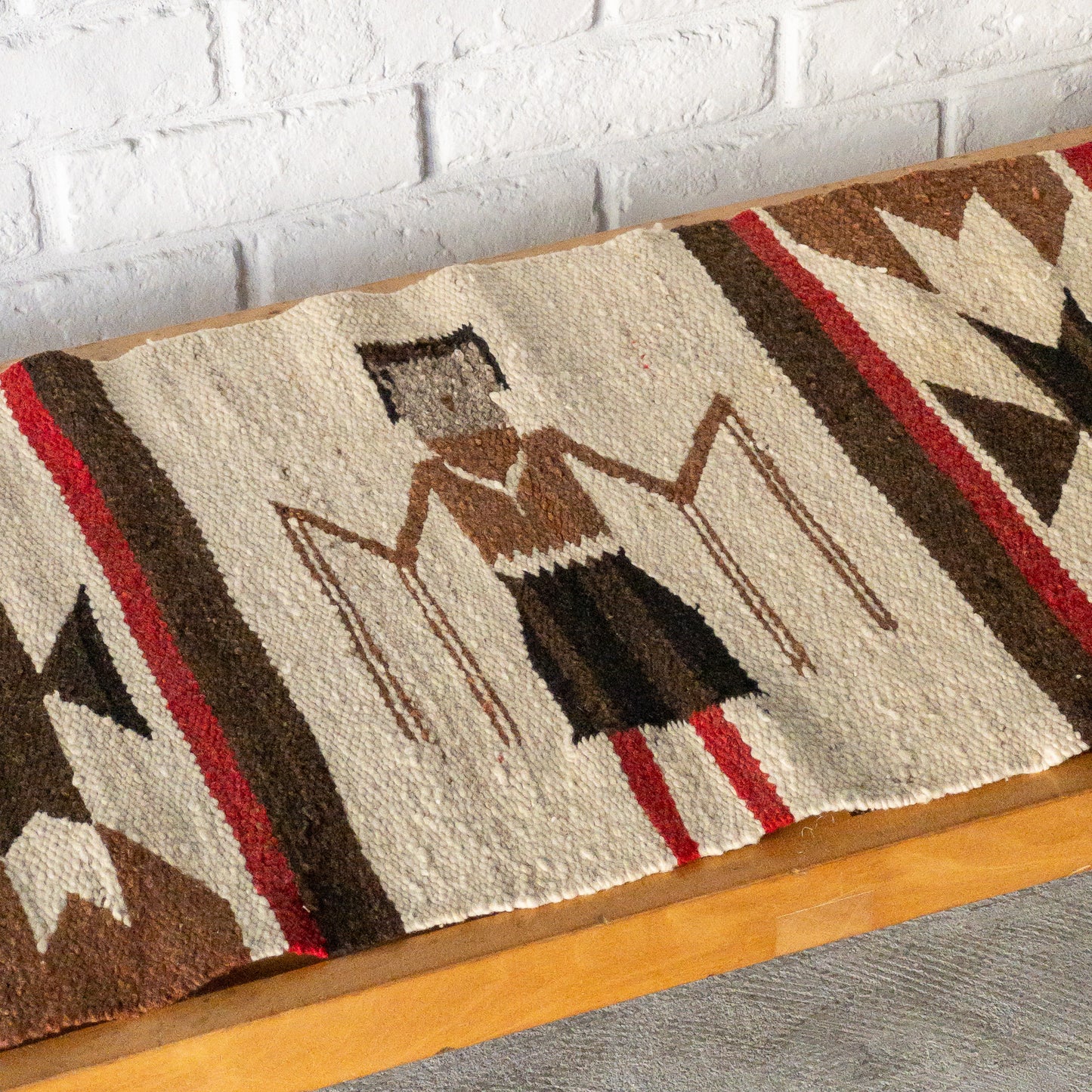 NAVAJO YEI RUG VINTAGE 1940'S