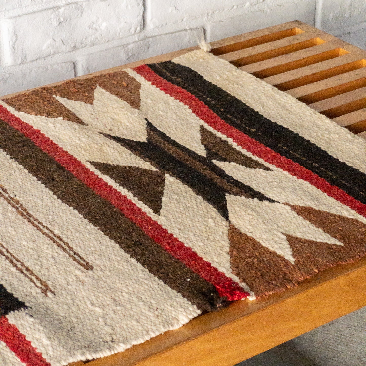 NAVAJO YEI RUG VINTAGE 1940'S