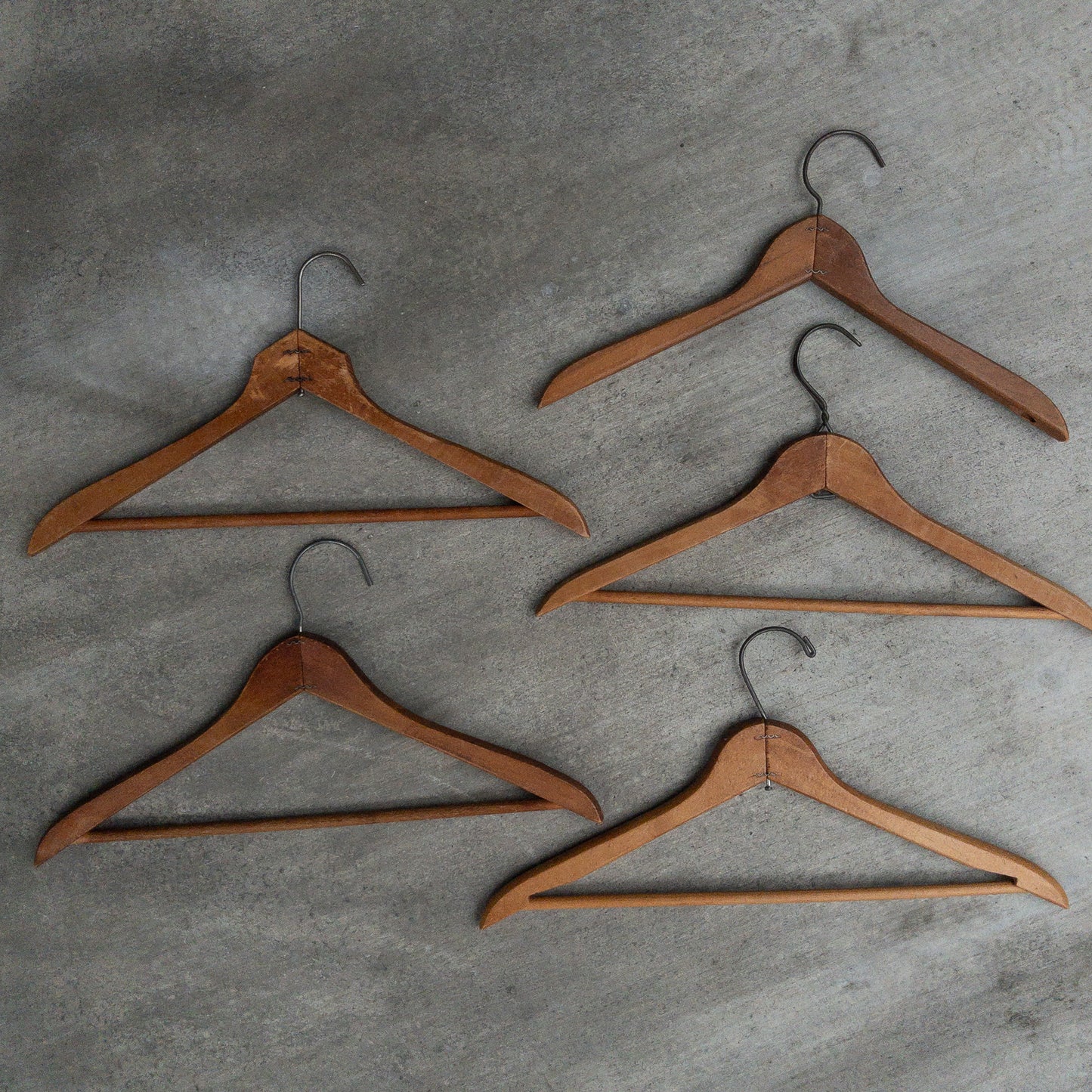 VINTAGE ADVERTISING WOOD HANGER ④