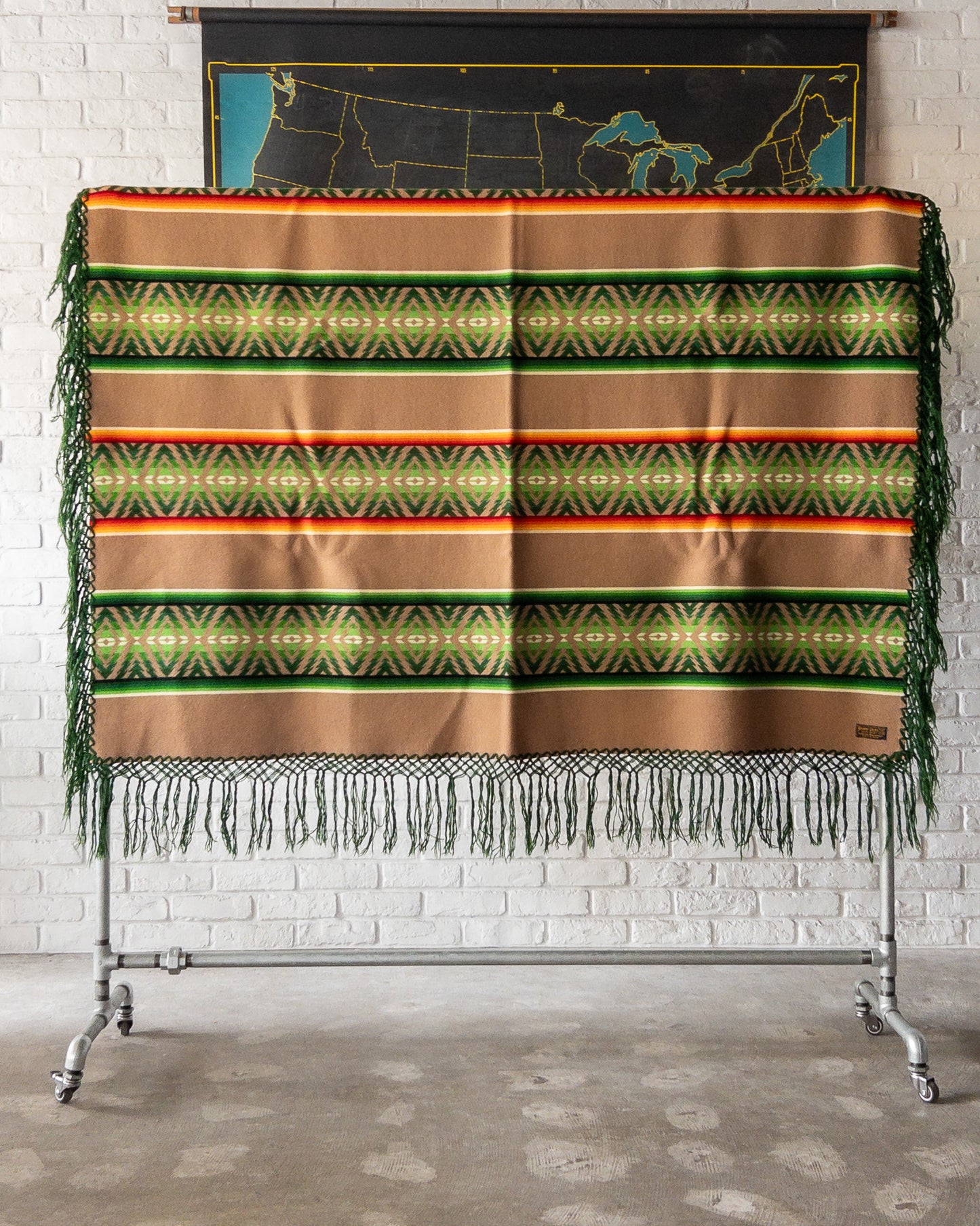PENDLETON GREEN WOOL BLANKET 1940'S VINTAGE
