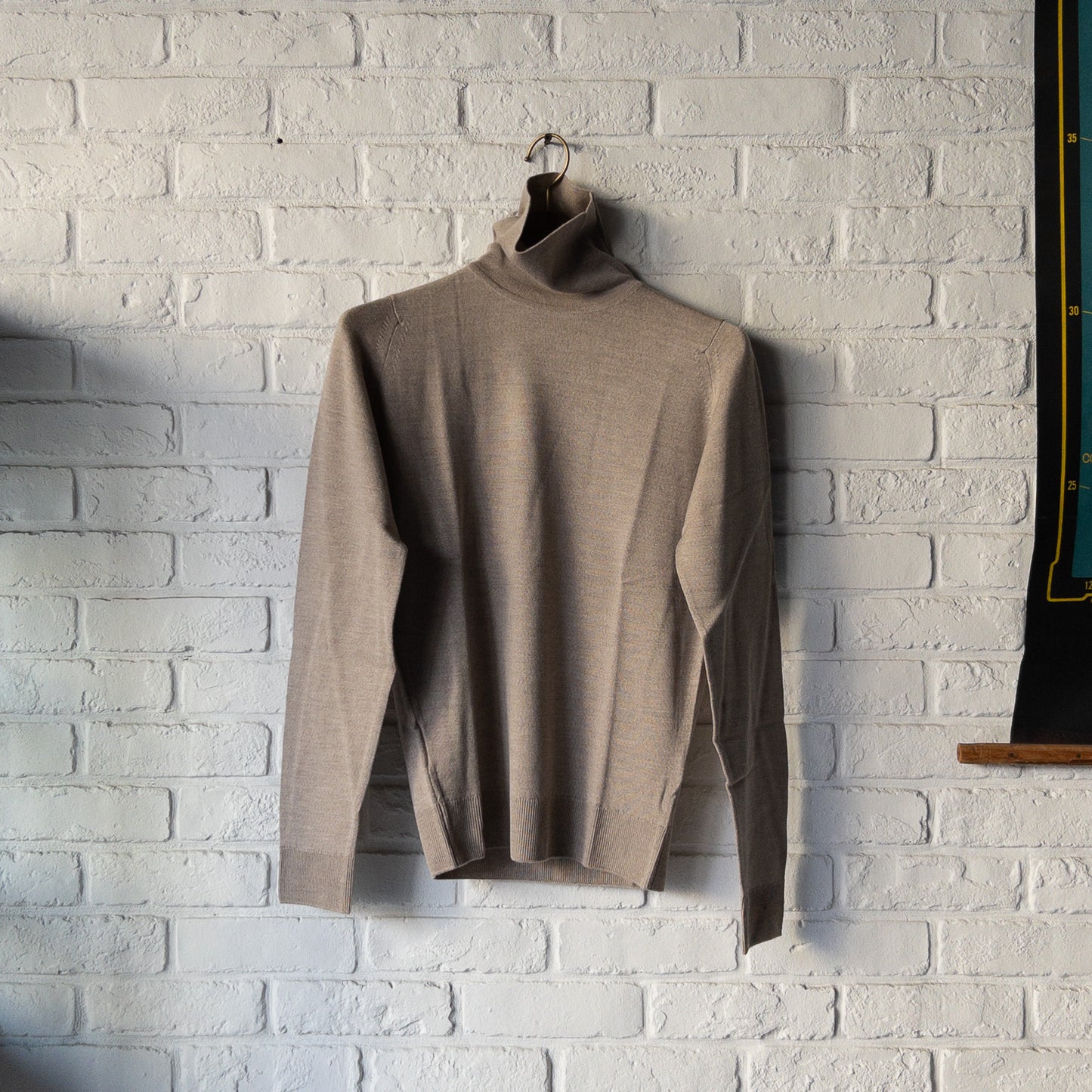 JOHN SMEDLEY STANDART FIT CONNEL PULLOVER