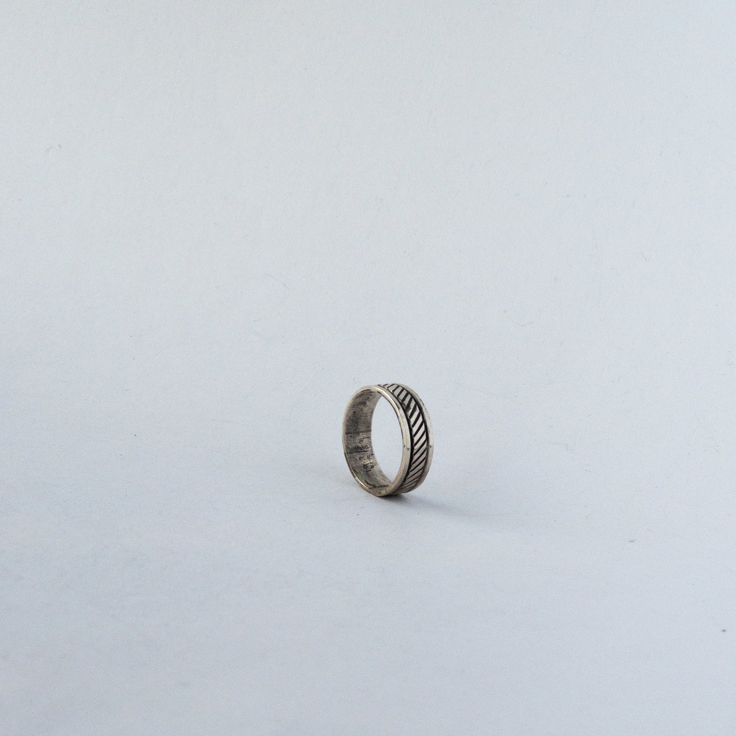 NAVAJO SILVER RING(#18.5)6mm by RICK ENRIQUEZ var.1