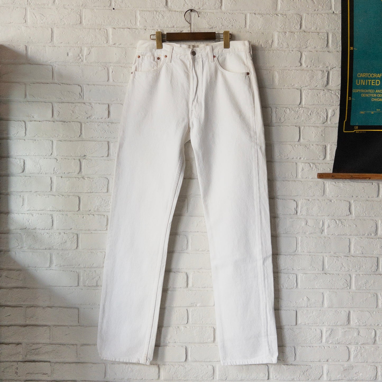 LEVI'S 501 WHITE 90's DEAD STOCK (W34L36)