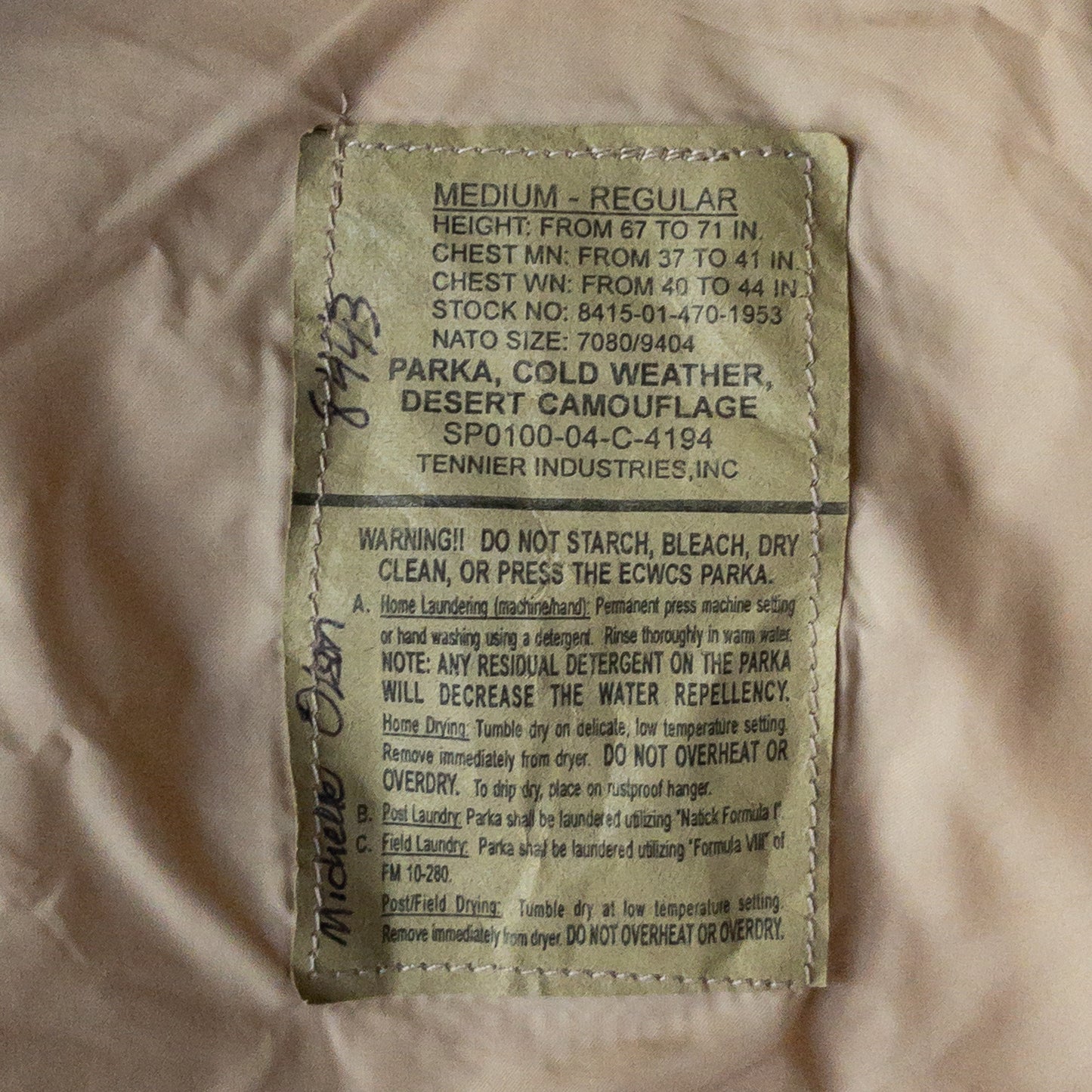 US ARMY ECWCS GORE-TEX DESERT CAMO PARKA 04'S VINTAGE MEDIUM-REGULAR