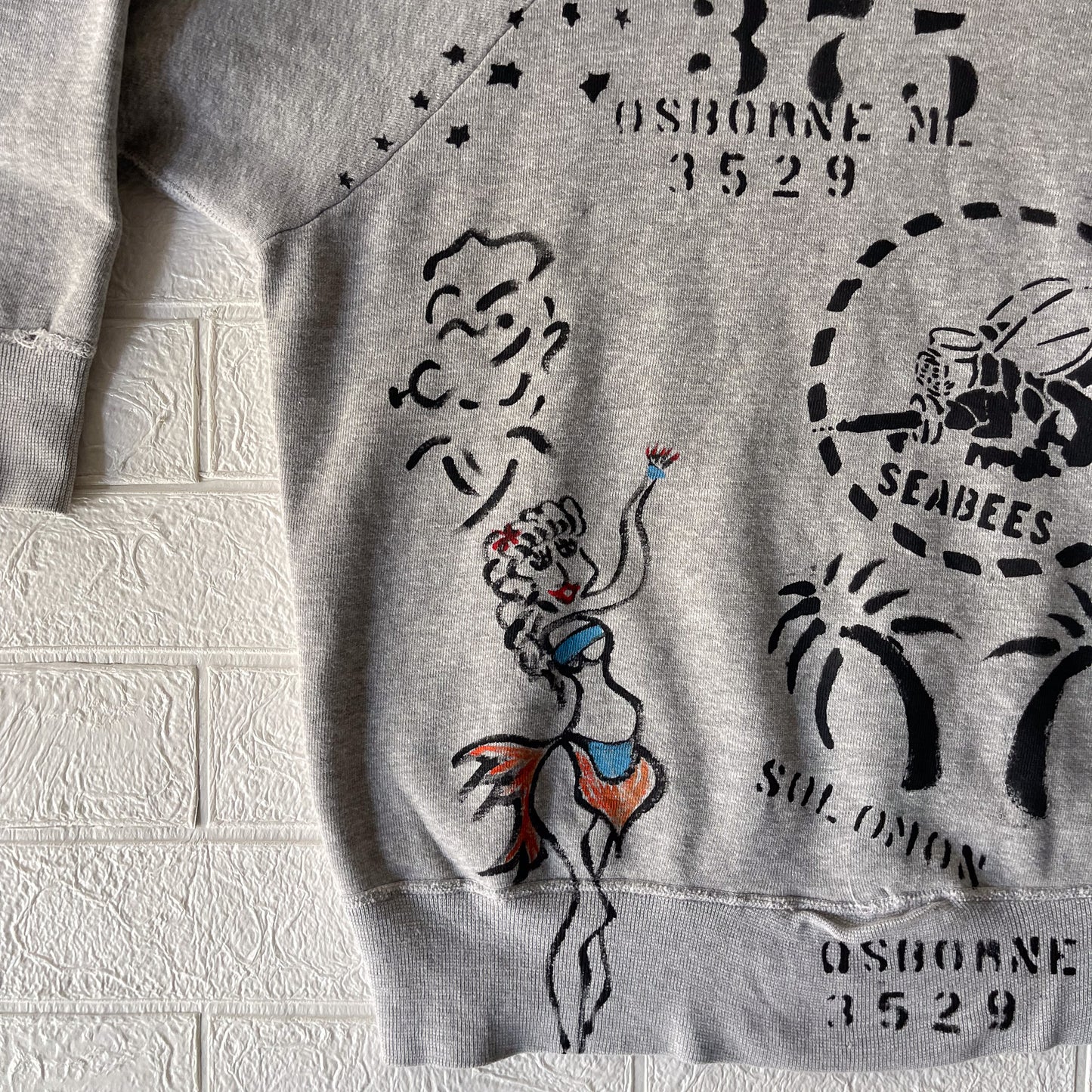 SHANANAMIL GYPSY USN PINUP HAND DRAWN VINTAGE SWEAT SHIRTS LIMITED EDITION 005