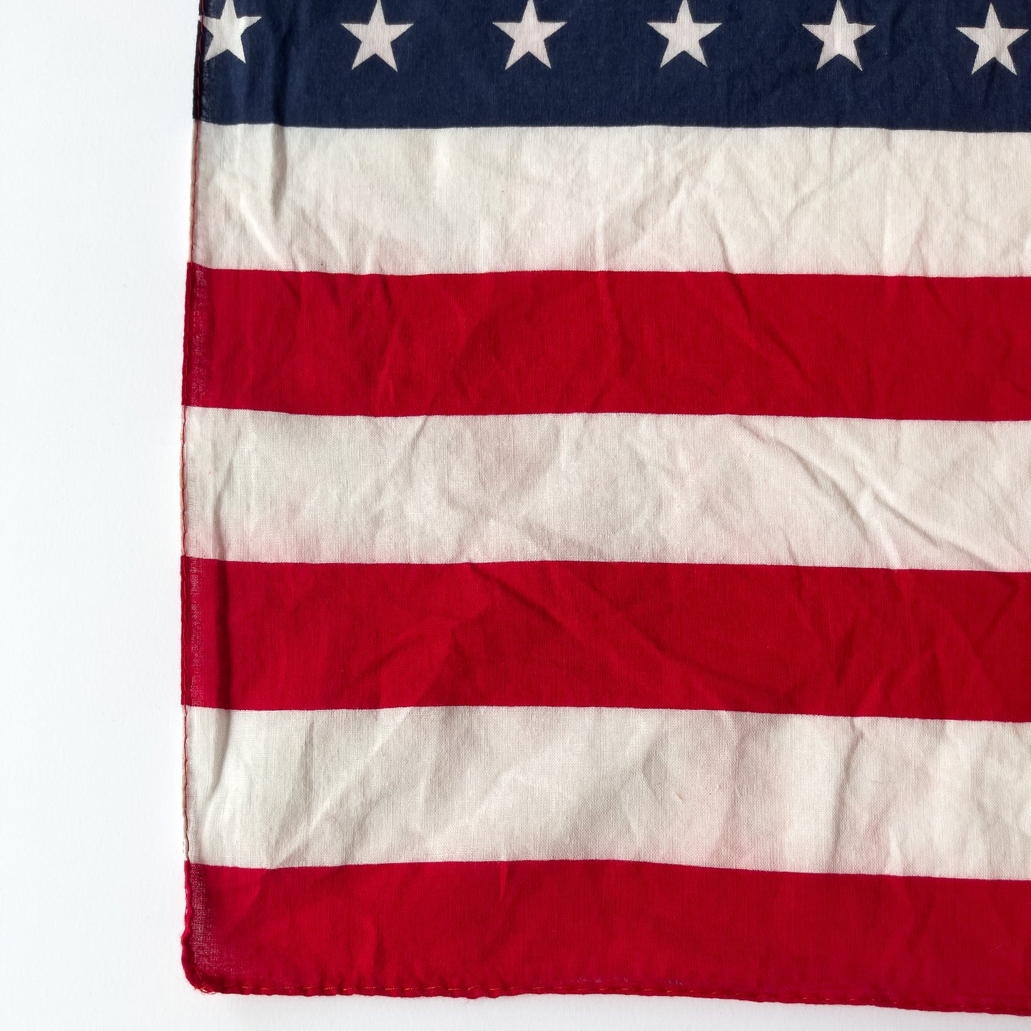 AMERICAN FLAG BANDANA 1960'S ALMOST DEAD STOCK