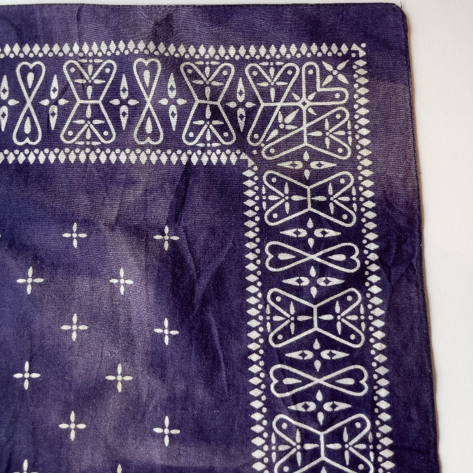 RARE PRINT FADE BLUE BANDANA 1950'S VINTAGE