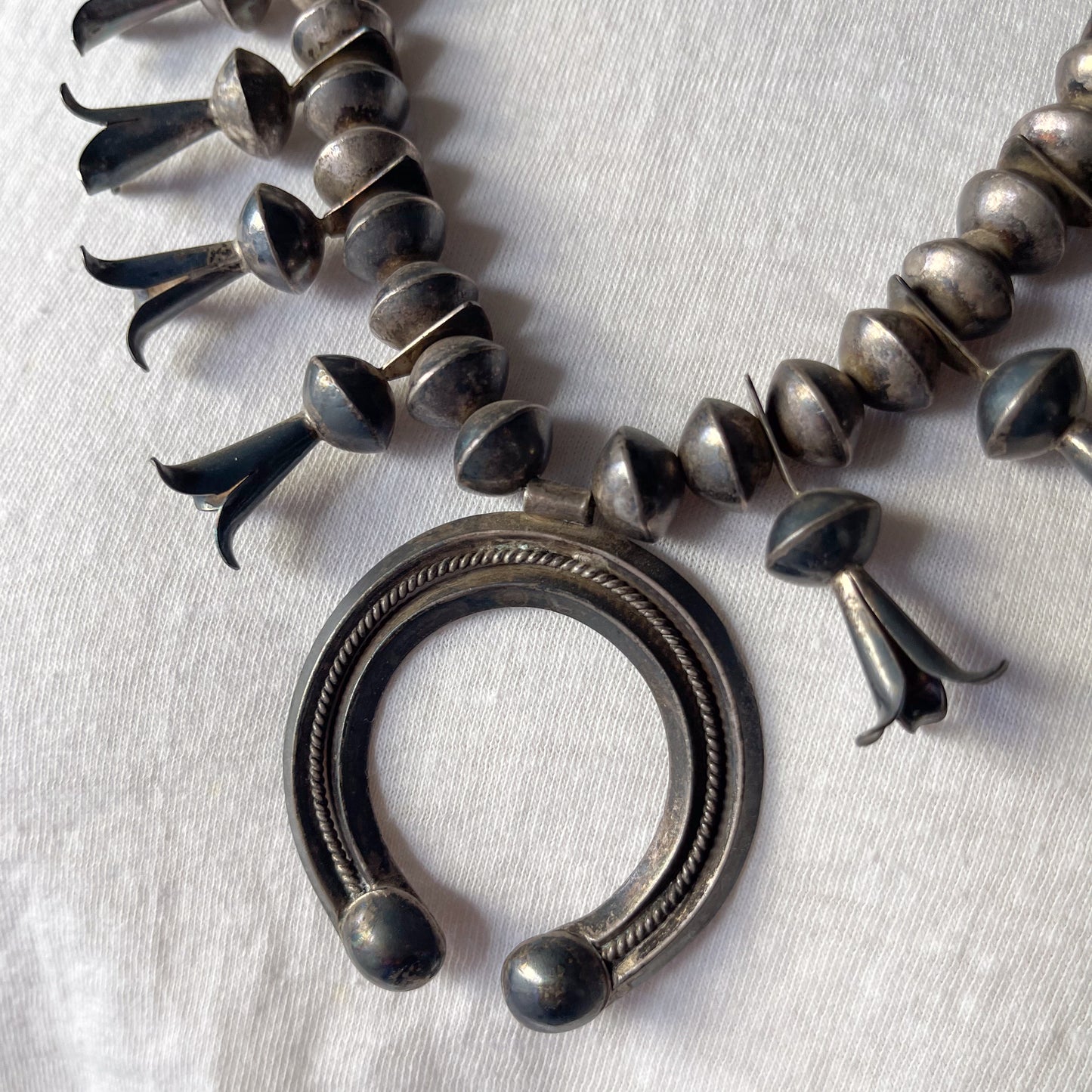 NAVAJO SILVER SQUASH BLOSSOM NAJA NECKLACE c.1940