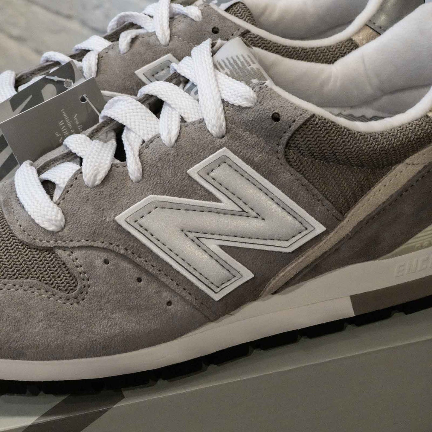 NEW BALANCE 996 GR(9~10)