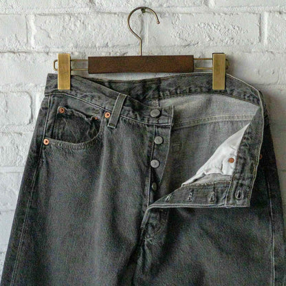LEVI'S 501 BLACK 90's VINTAGE (W33L30)