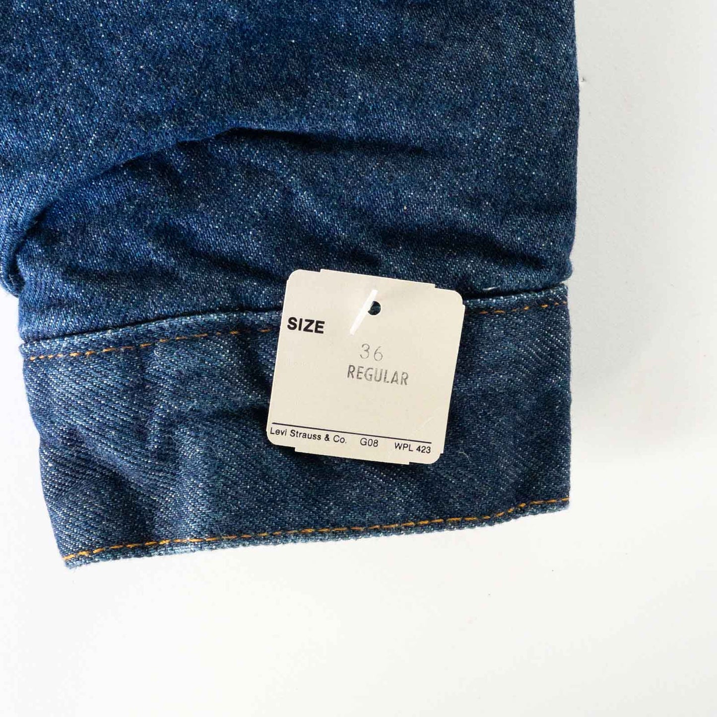 LEVI’S 70608 BOA DENIM JACKET (36R)  DEAD STOCK 80's