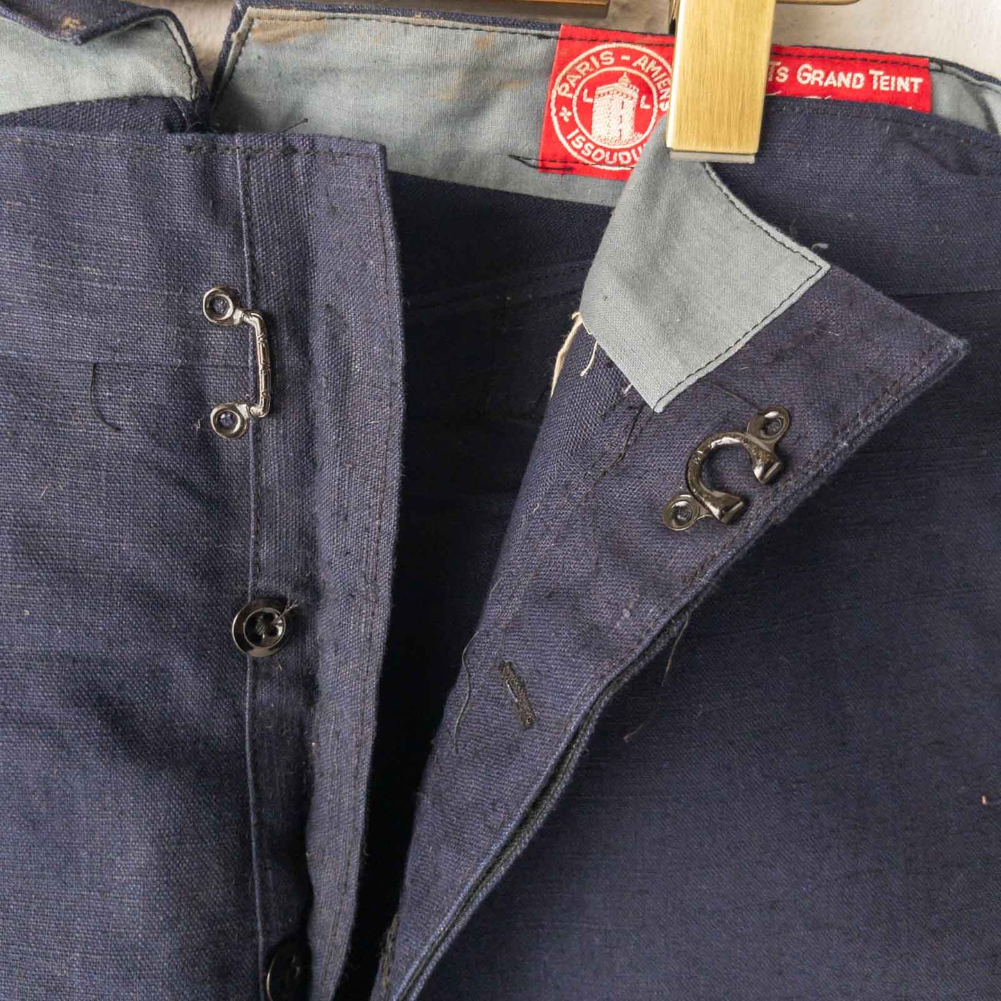 FRENCH INDIGO LINEN PANTS 30's DEAD STOCK