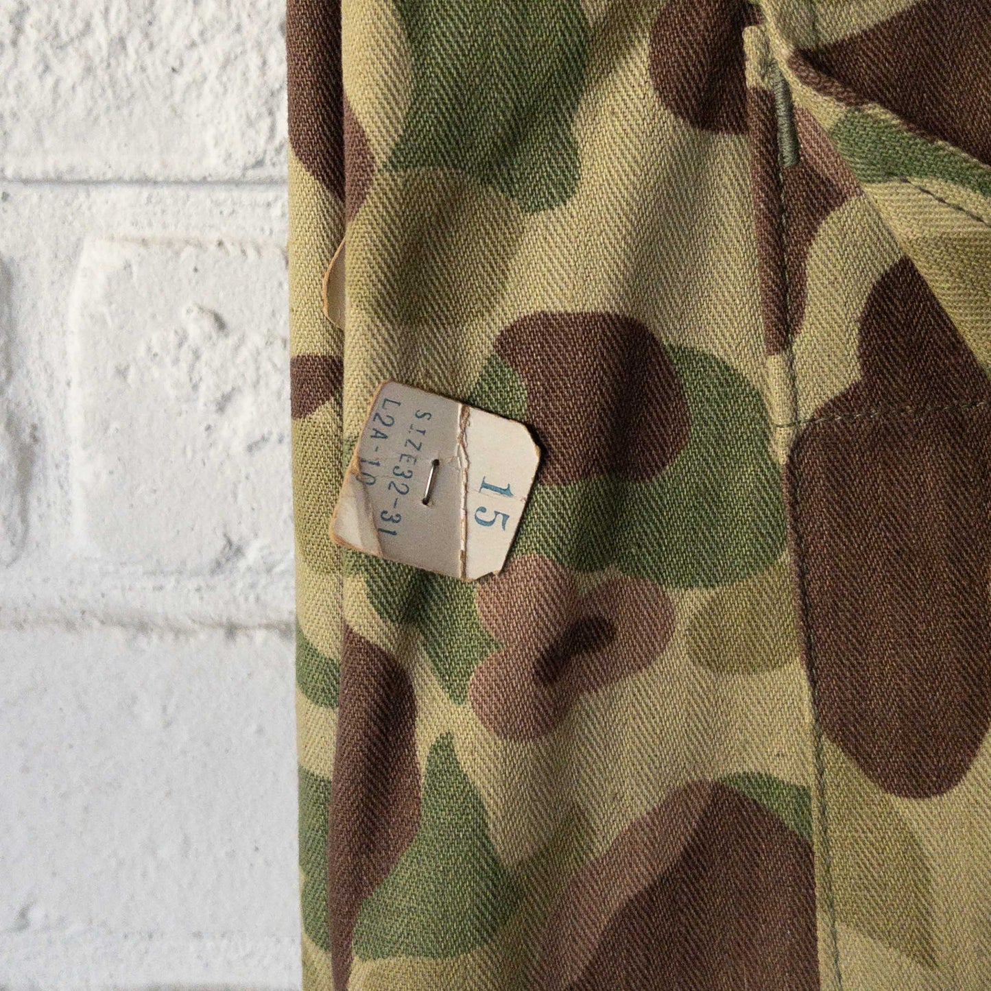 M1943 US ARMY FROG CAMO HBT CARGO PANTS 1940'S DEAD STOCK