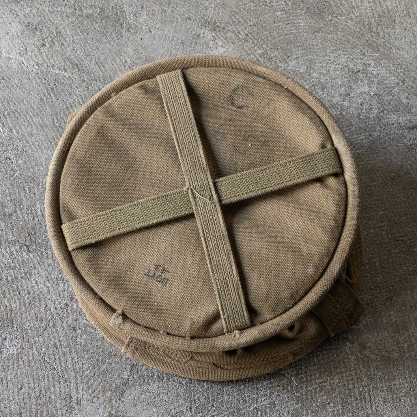 US ARMY WATER BUCKET 1940's VINTAGE