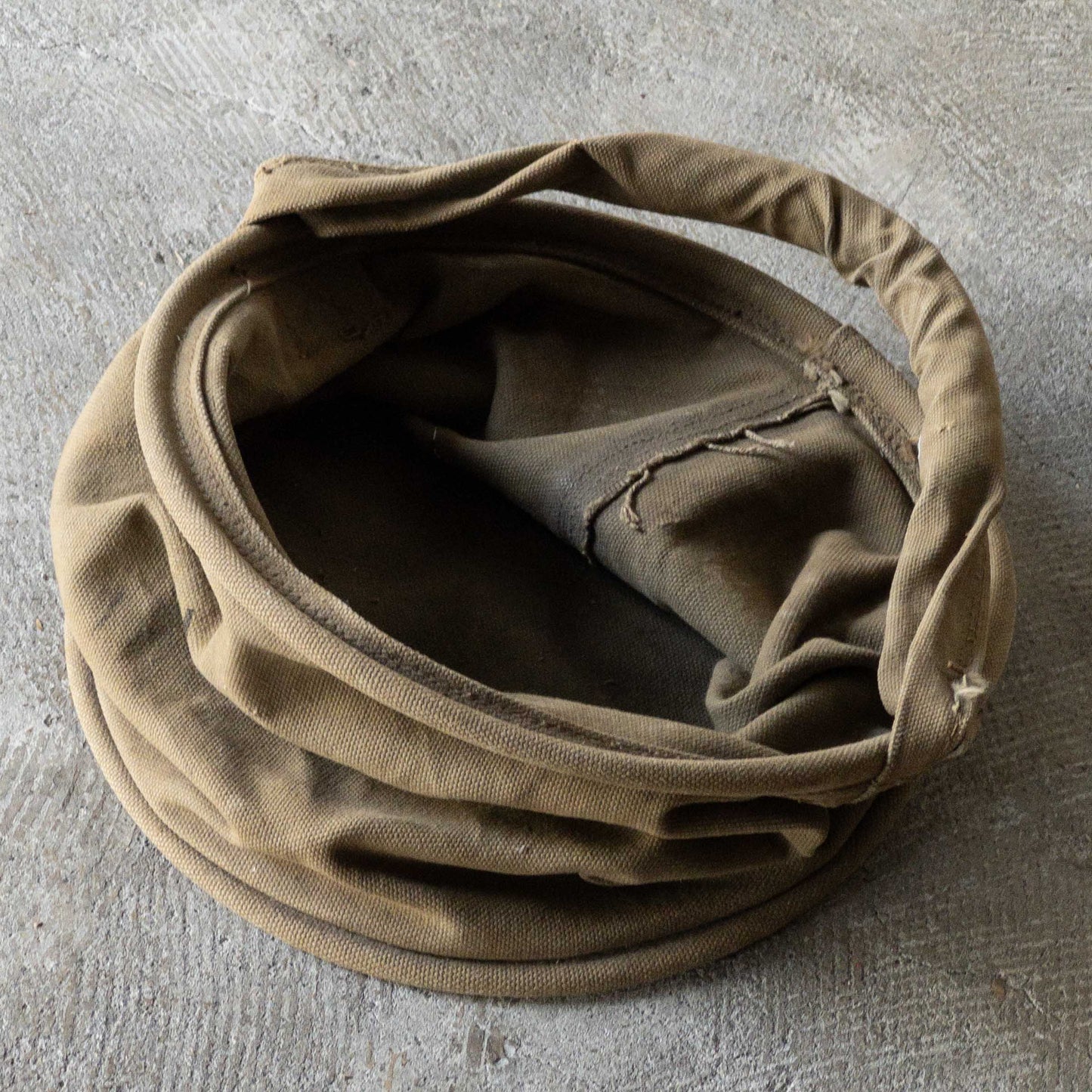 US ARMY WATER BUCKET 1940's VINTAGE