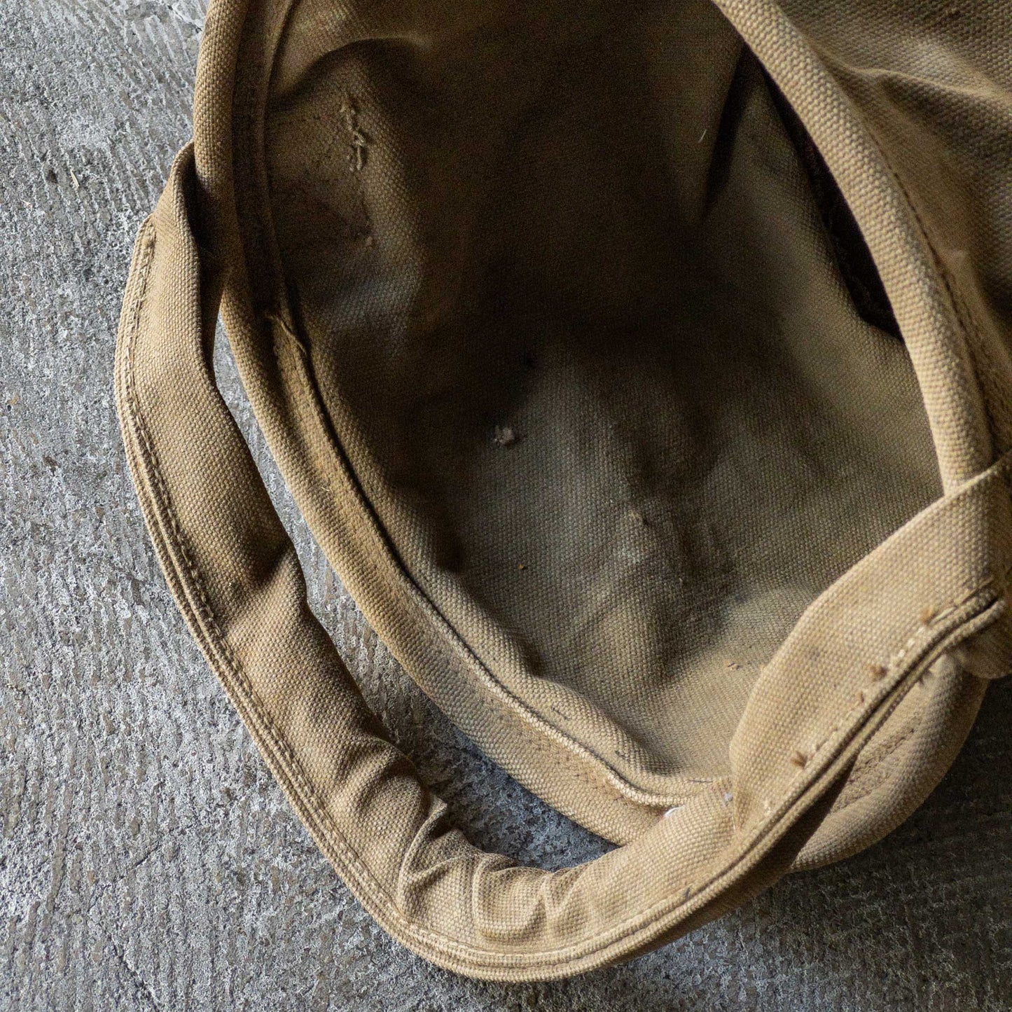 US ARMY WATER BUCKET 1940's VINTAGE