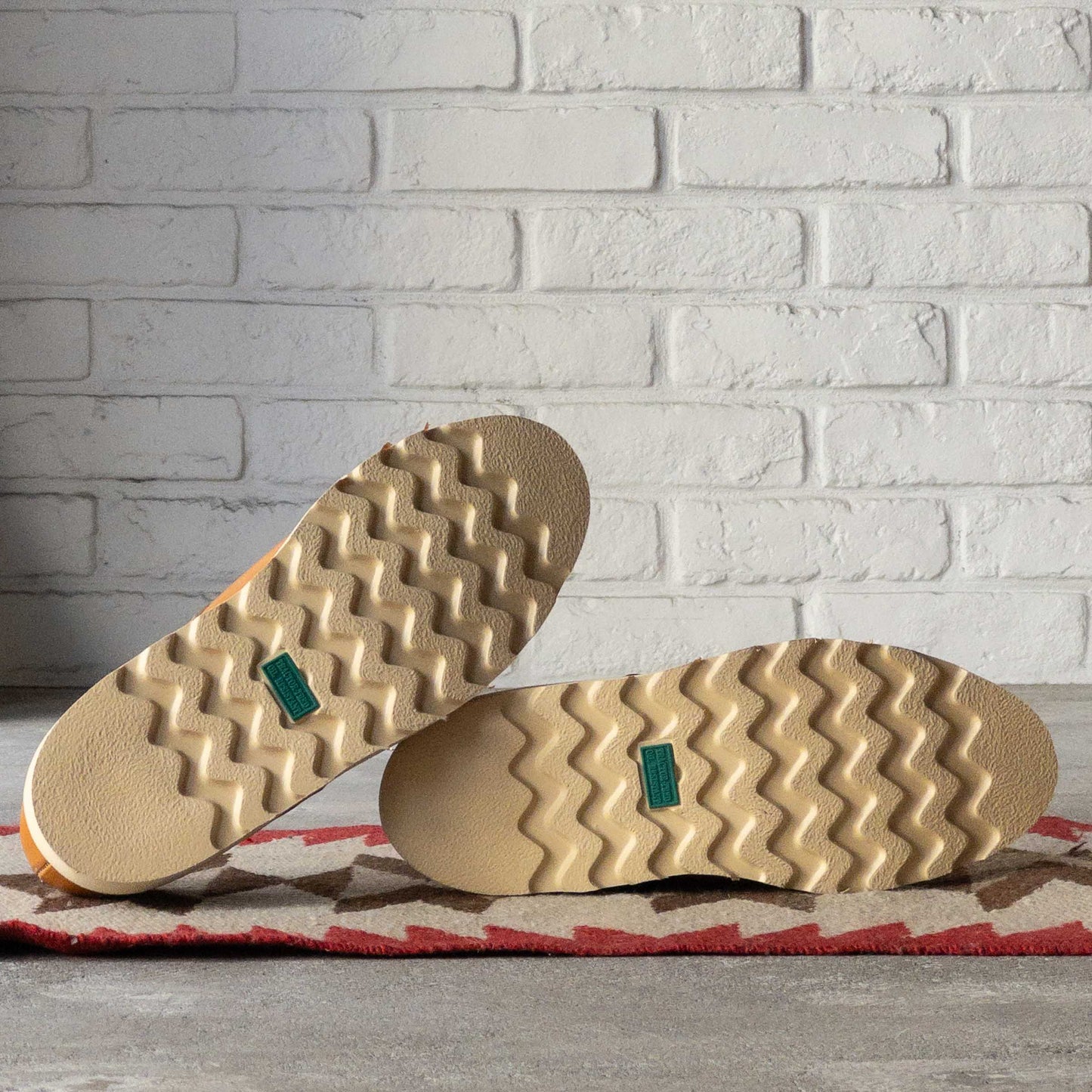 ”CAROLINA” MOC TOE DERBY SHOES 1980's DEAD STOCK
