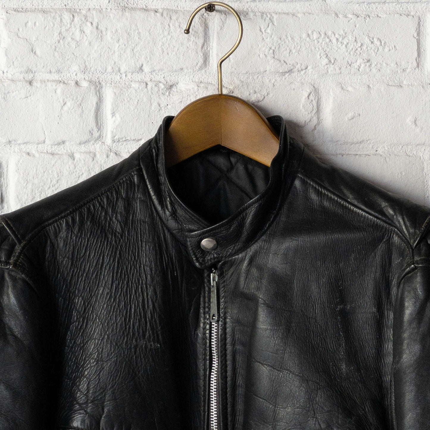 SCHOTT CAFE RACER LEATHER JACKET (42) 1970'S VINTAGE