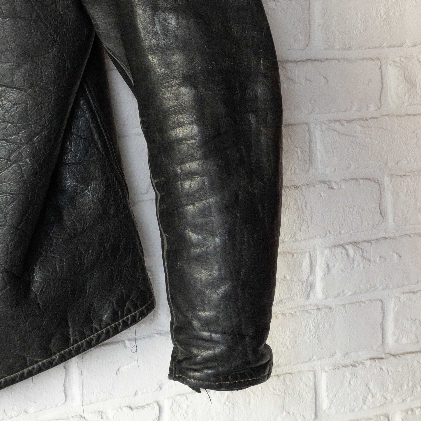 SCHOTT CAFE RACER LEATHER JACKET (42) 1970'S VINTAGE