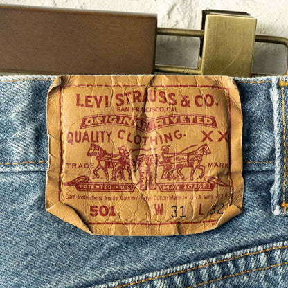 USA LEVI'S 501 DENIM 90'S VINATGE  (31-32)