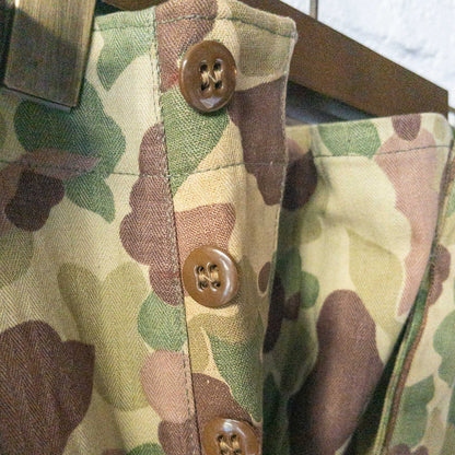 M1943 US ARMY FROG CAMO HBT CARGO PANTS 1940'S DEAD STOCK